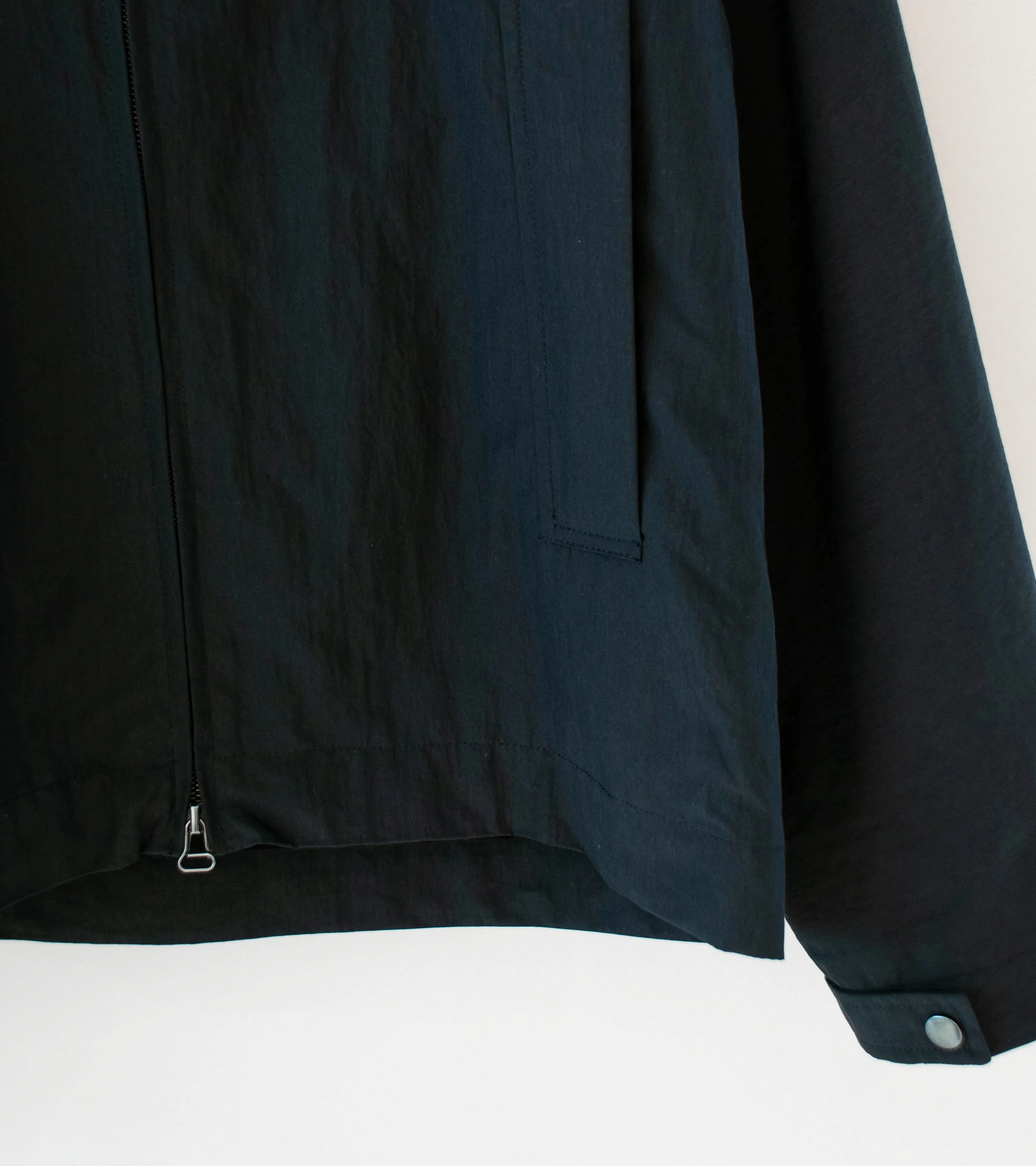 Arpenteur 'Air Parka' (Black) - Image 3