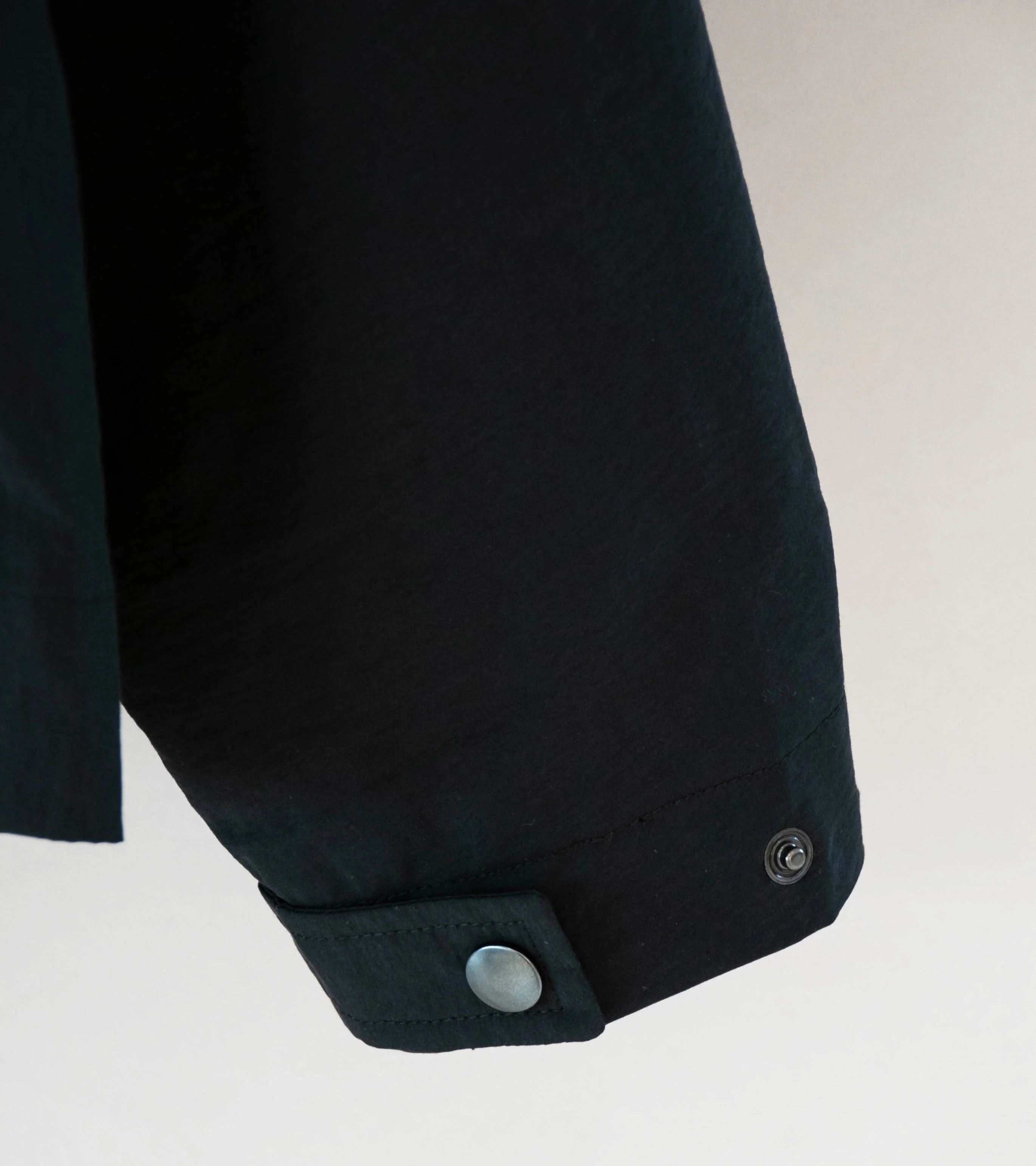Arpenteur 'Air Parka' (Black) - Image 4