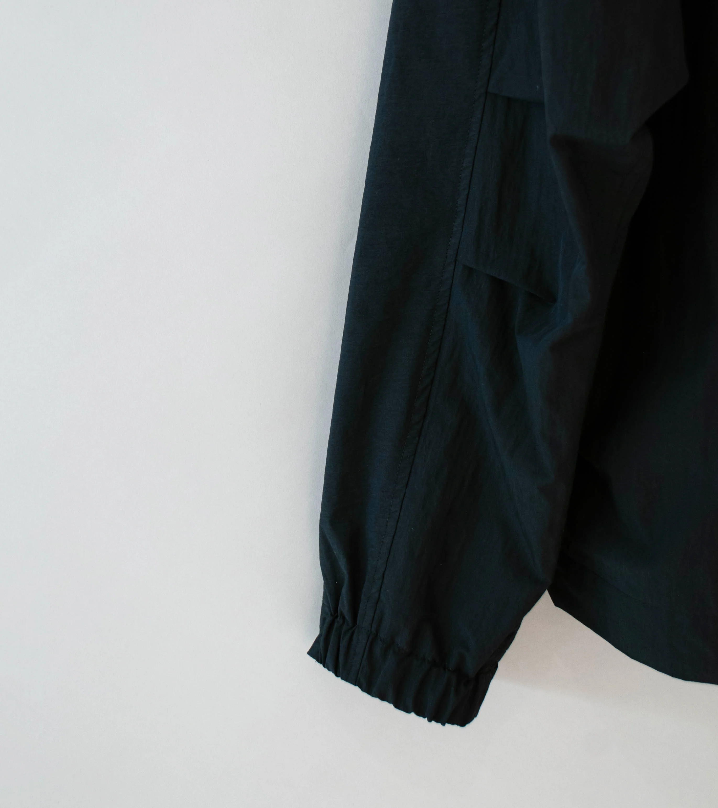 Arpenteur 'Air Parka' (Black) - Image 8