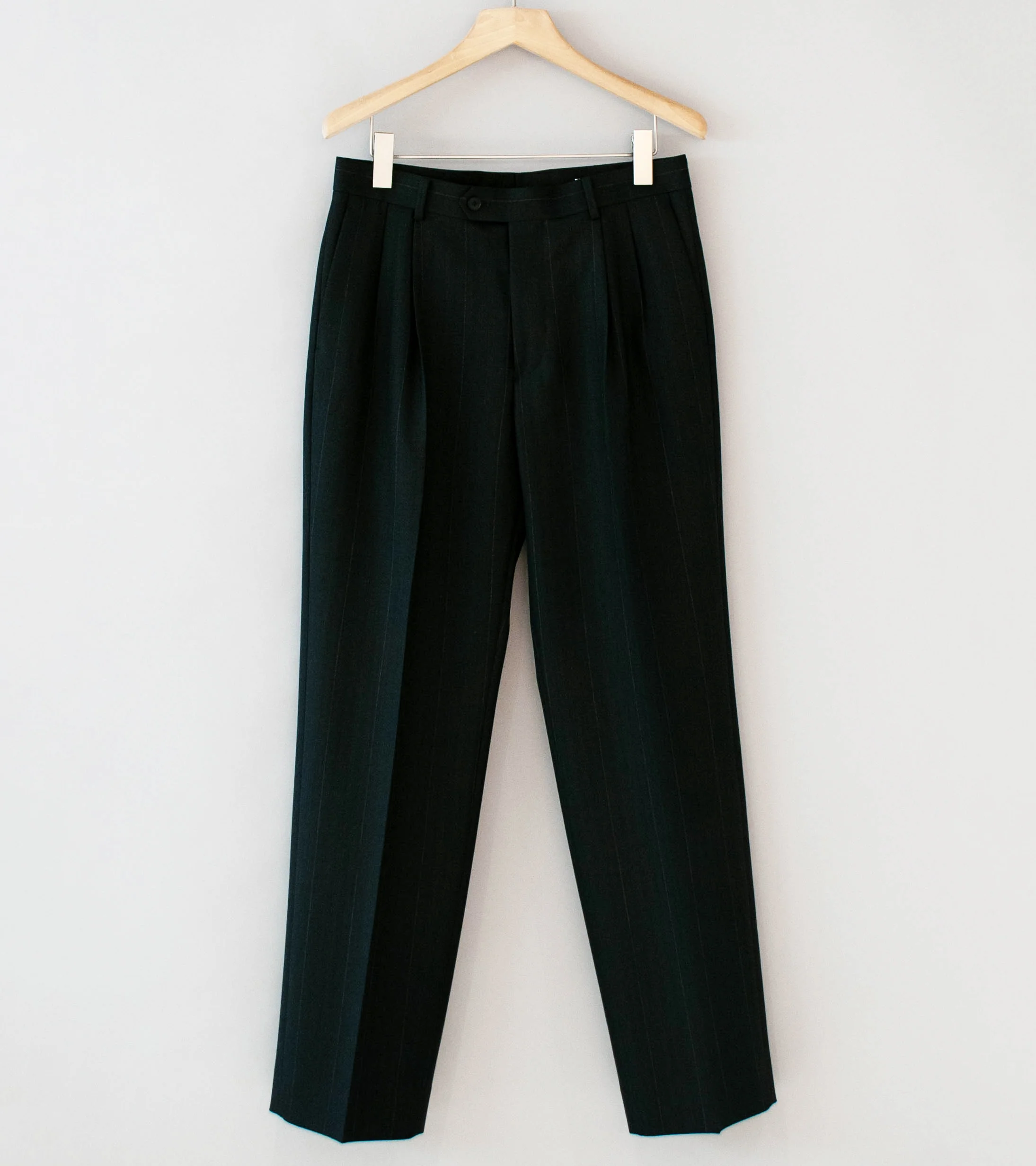Auralee 'Bluefaced Wool Two Tuck Slacks' (Charcoal Navy Stripe)