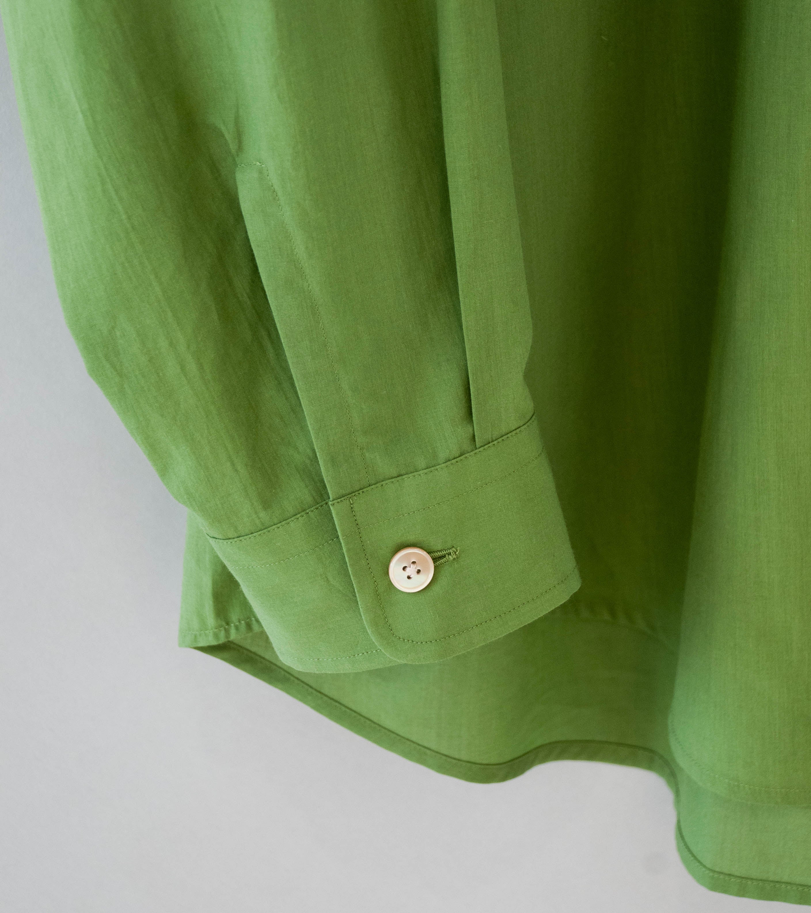 Auralee 'Super Fine Cotton Lawn Shirt' (Dusty Green) - Image 5