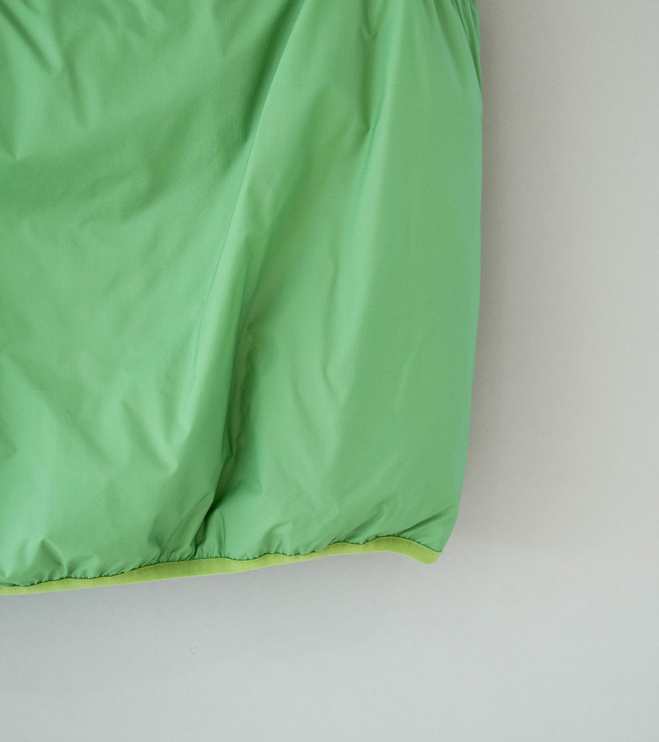Auralee 'Super Light Nylon Ripstop Down P/O Vest' (Light Green) - Image 3