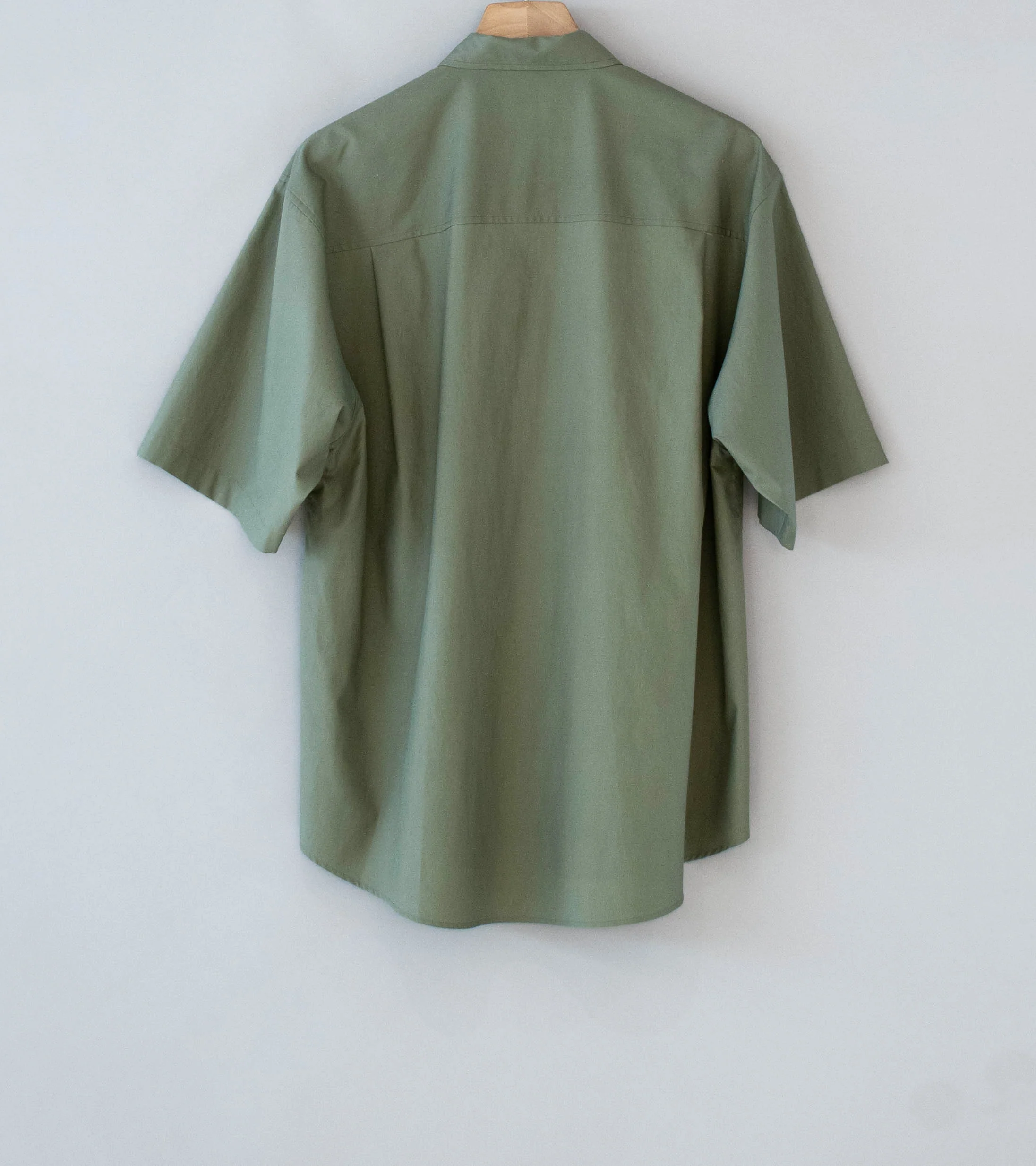 Auralee 'Washed Finx Twill Big Half Sleeved Shirt' (Olive) - Image 5