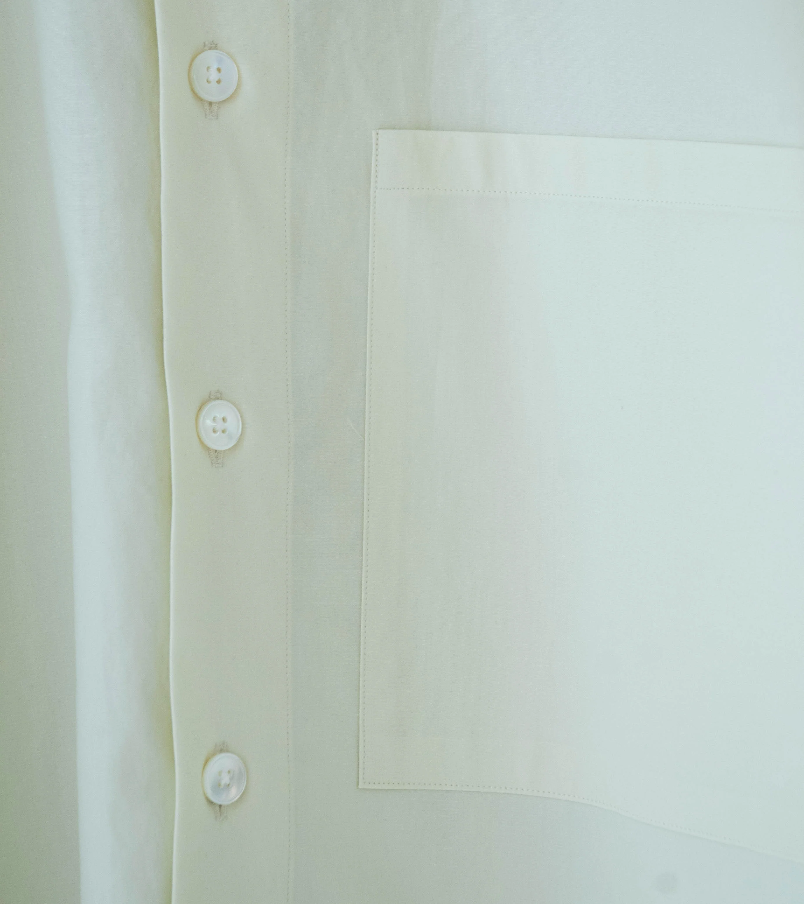 Auralee 'Washed Finx Twill Big Half Sleeved Shirt' (Vanilla) - Image 3