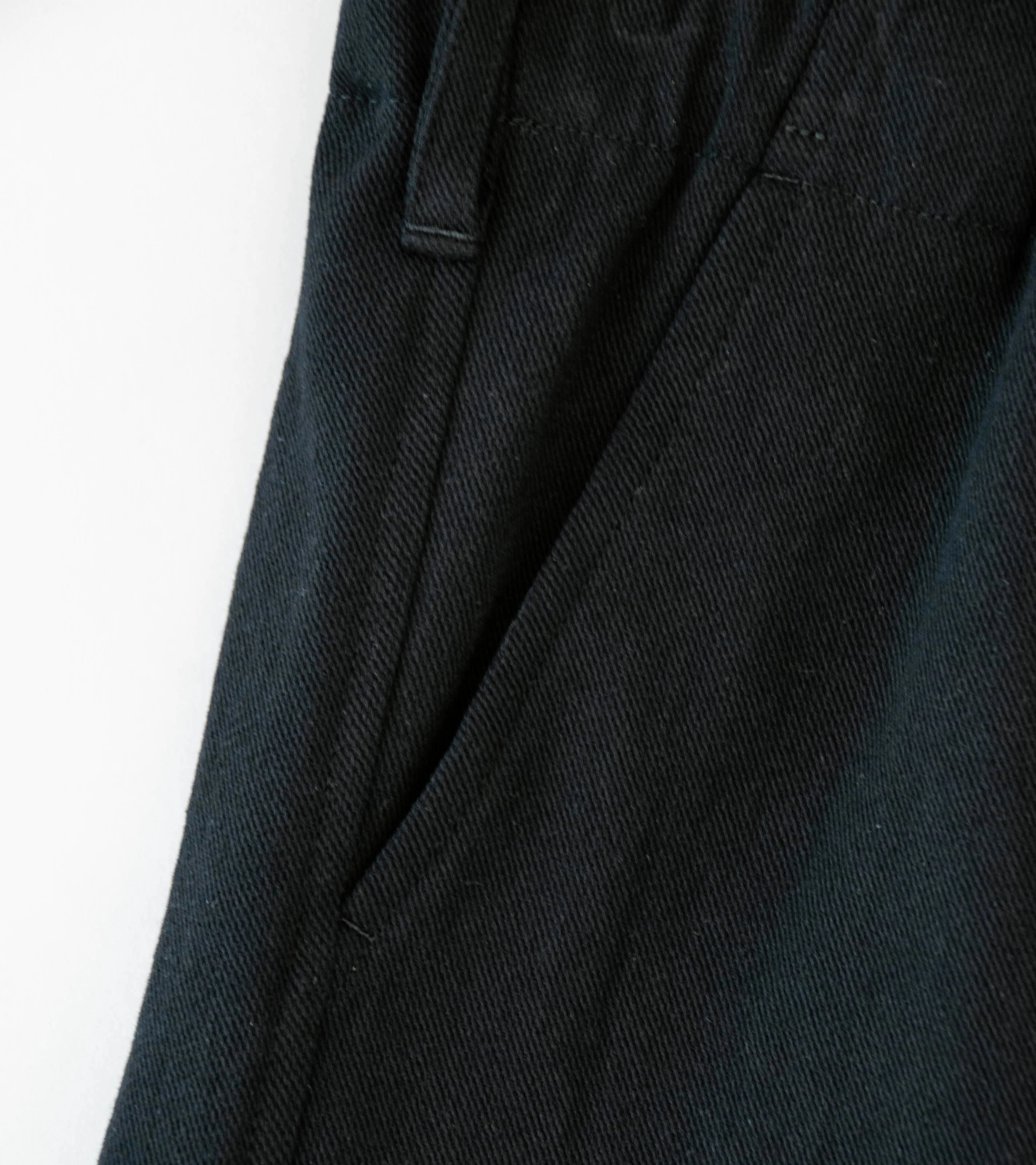 Conkers 'Rambler Short' (Black Cotton Flax Twill) - Image 3