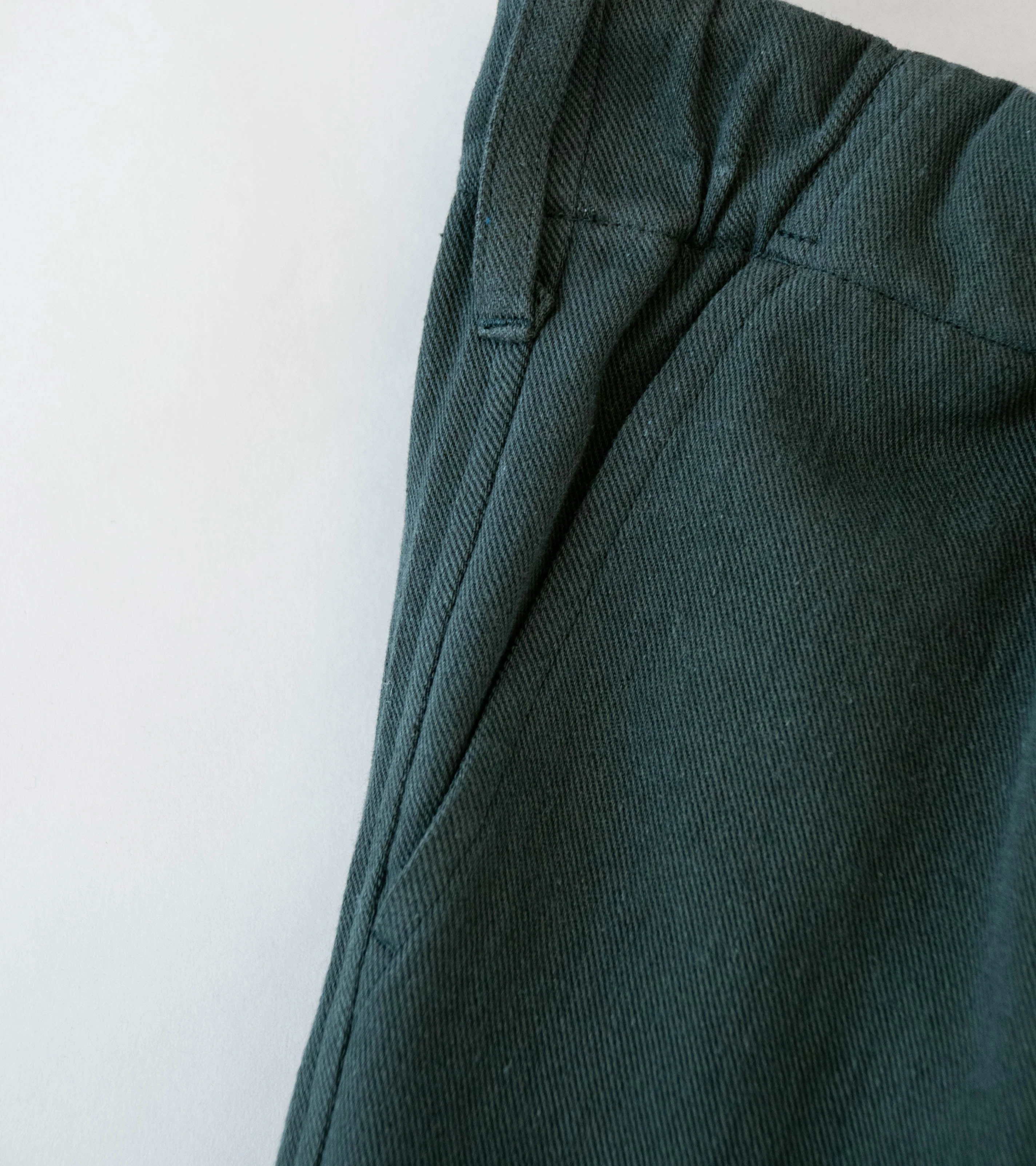 Conkers 'Rambler Trouser' (Loch Cotton Flax Twill) - Image 3