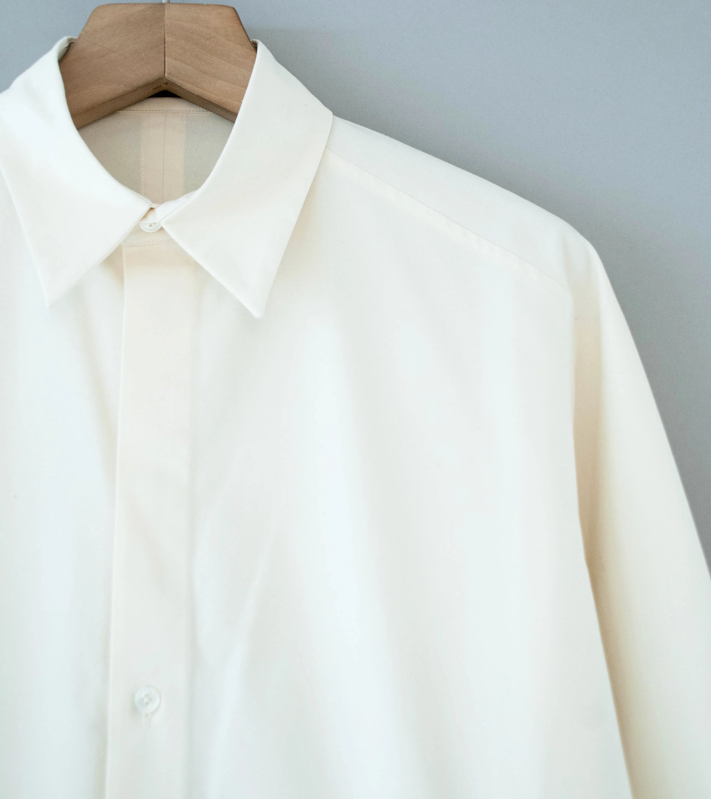 DERRICK 'Relay Shirt' (Ivory Cotton Silk Slubbed Weathercloth) - Image 2