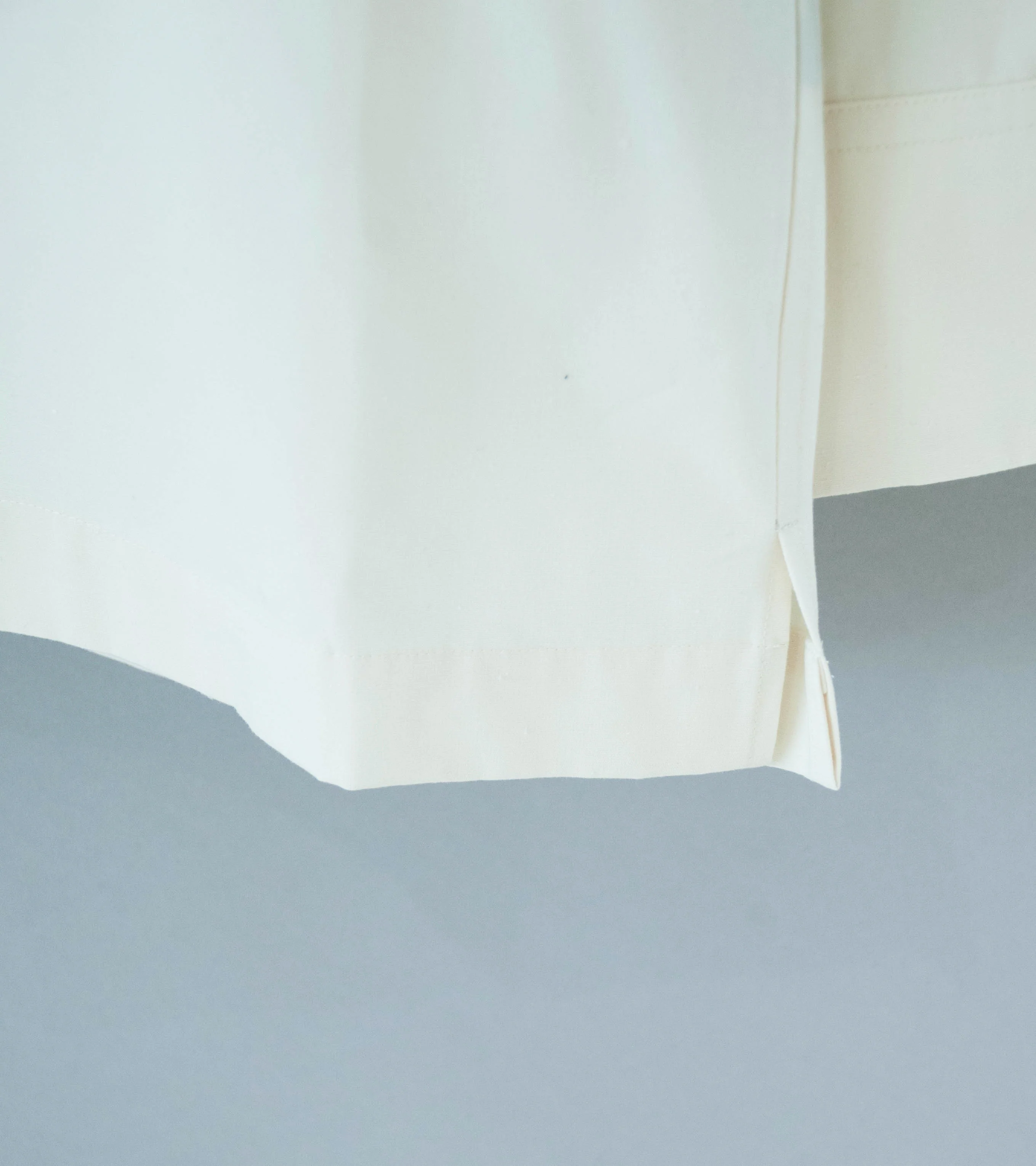 DERRICK 'Relay Shirt' (Ivory Cotton Silk Slubbed Weathercloth) - Image 5
