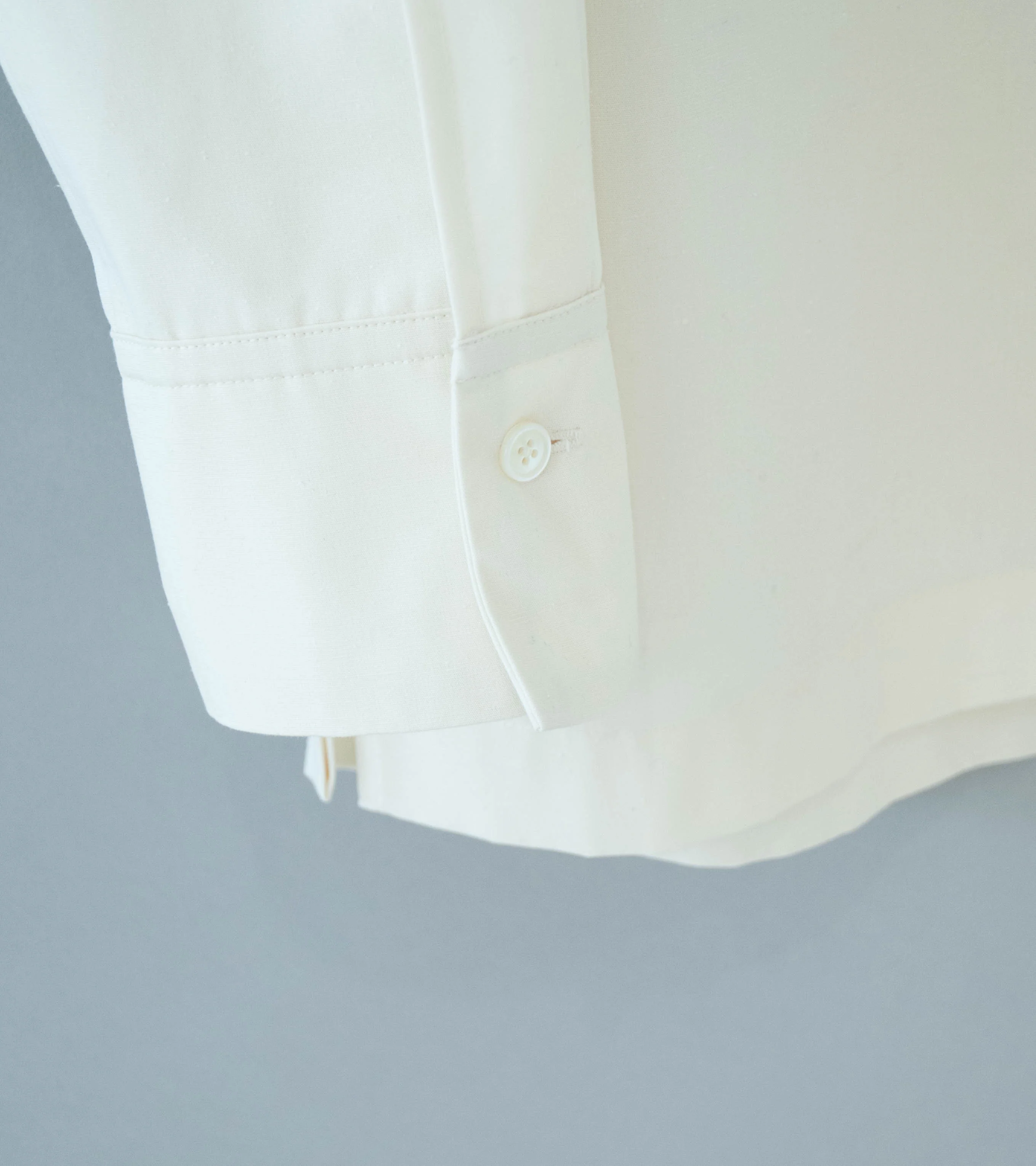 DERRICK 'Relay Shirt' (Ivory Cotton Silk Slubbed Weathercloth) - Image 6