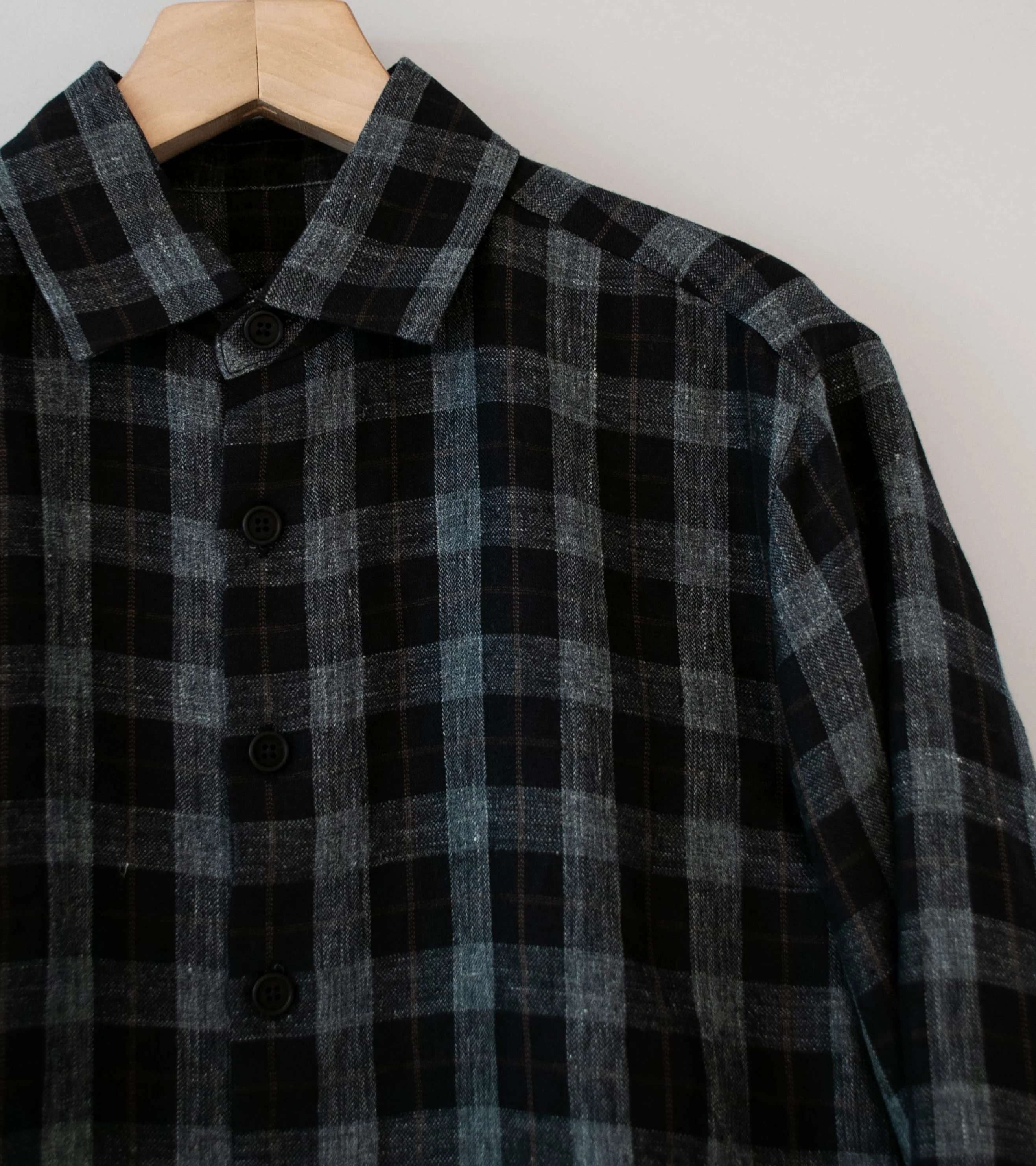 Evan Kinori 'Flat Hem Shirt' (Charcoal Brown Black Yarn Dye Linen Check) - Image 2
