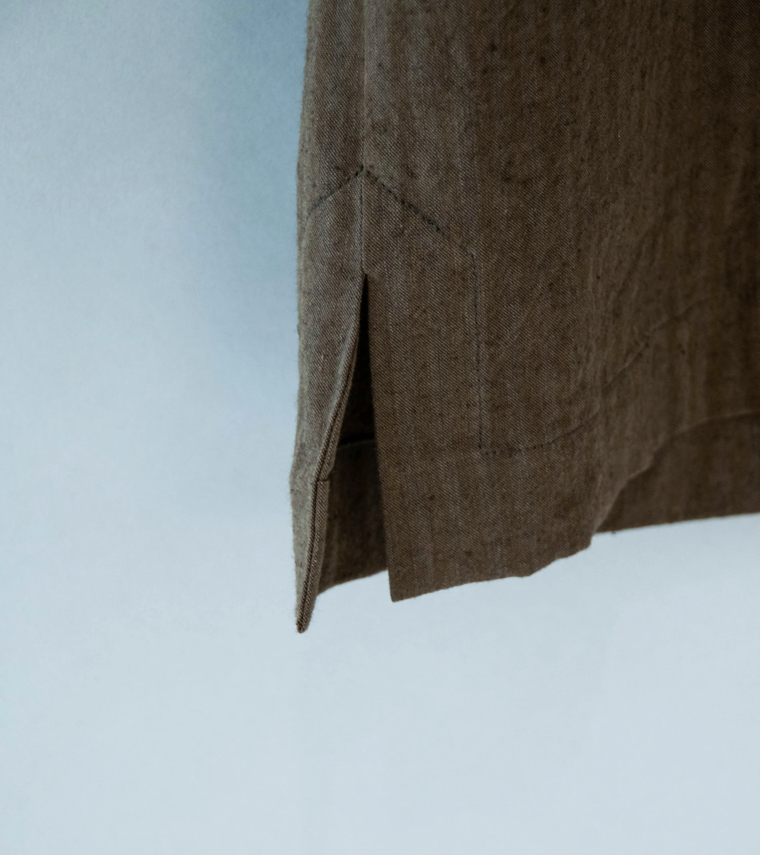 Evan Kinori 'Short Sleeve Shirt' (Charcoal Dark Olive Hemp Cotton Stripe) - Image 4