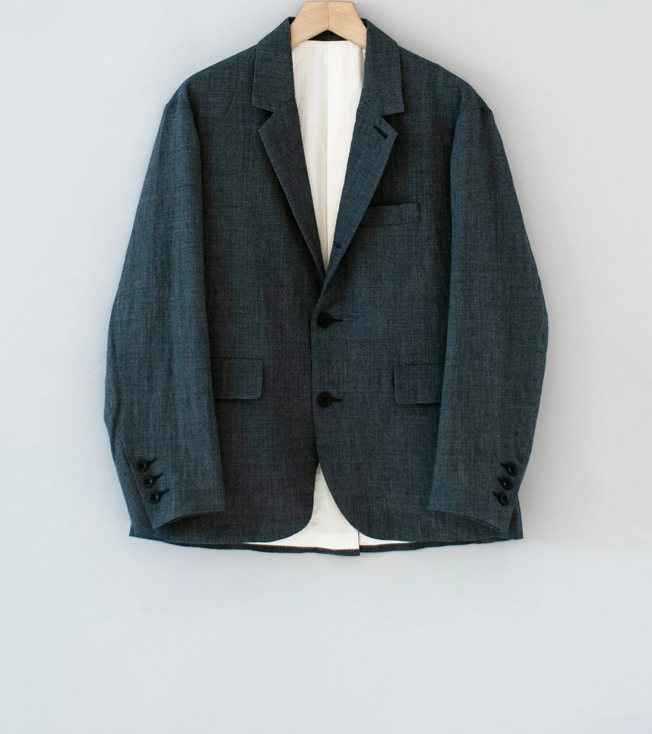 Evan Kinori 'Three Button Jacket' (Charcoal Black Wool Puppytooth)