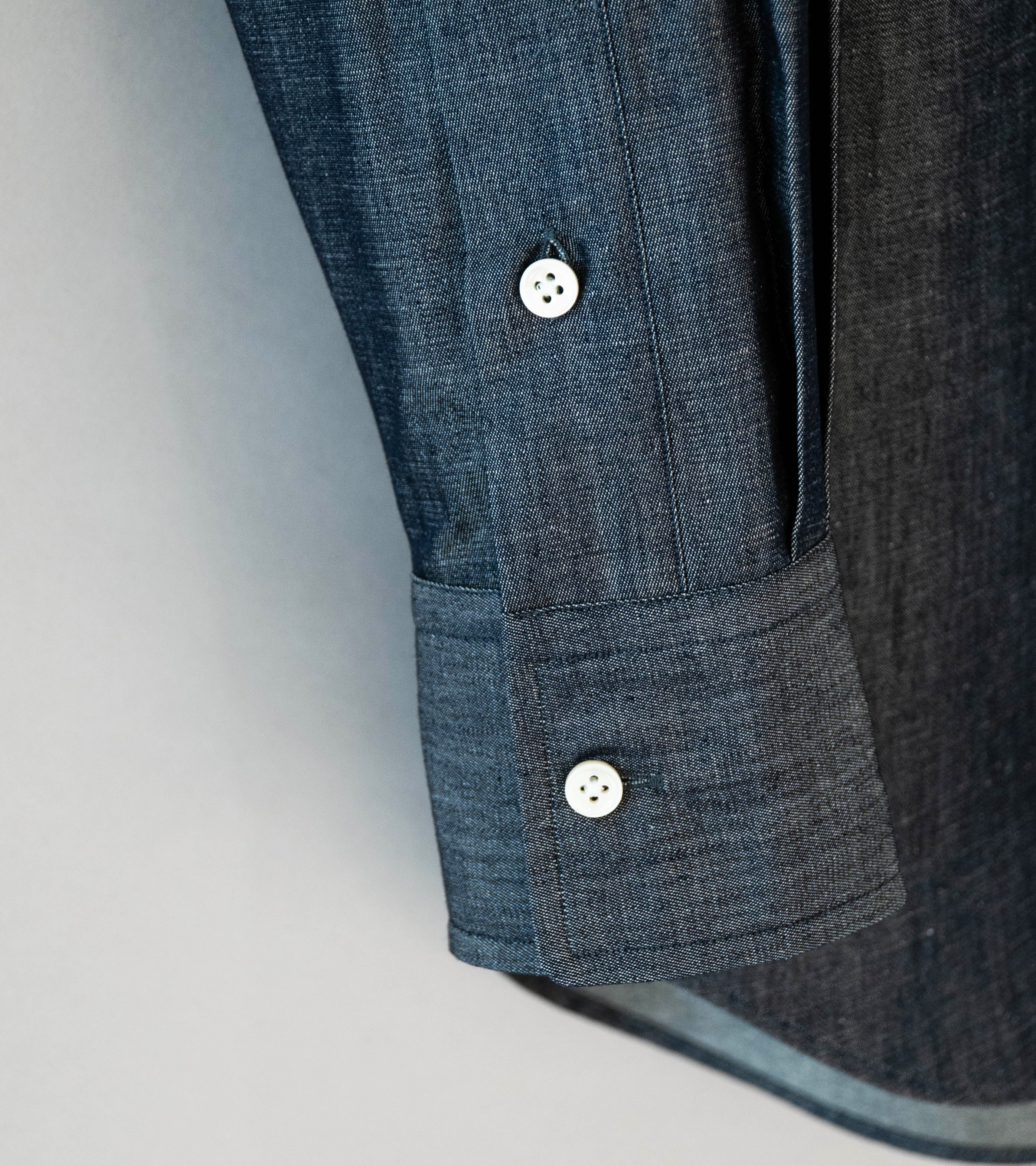 Gajiroc 'Chambray Cotton Silk Regular Collar Shirt' (Indigo) - Image 5