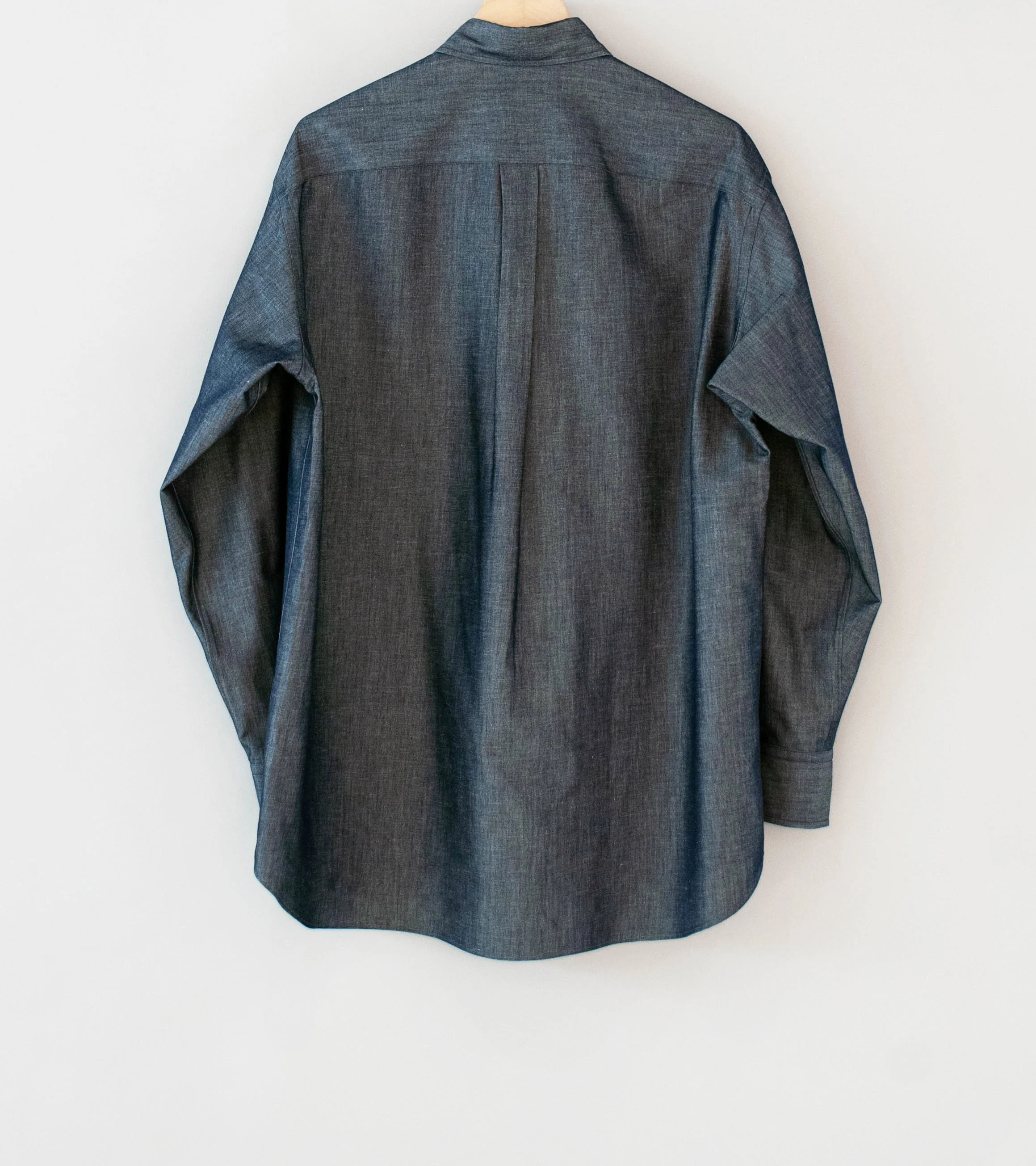 Gajiroc 'Chambray Cotton Silk Regular Collar Shirt' (Indigo) - Image 8