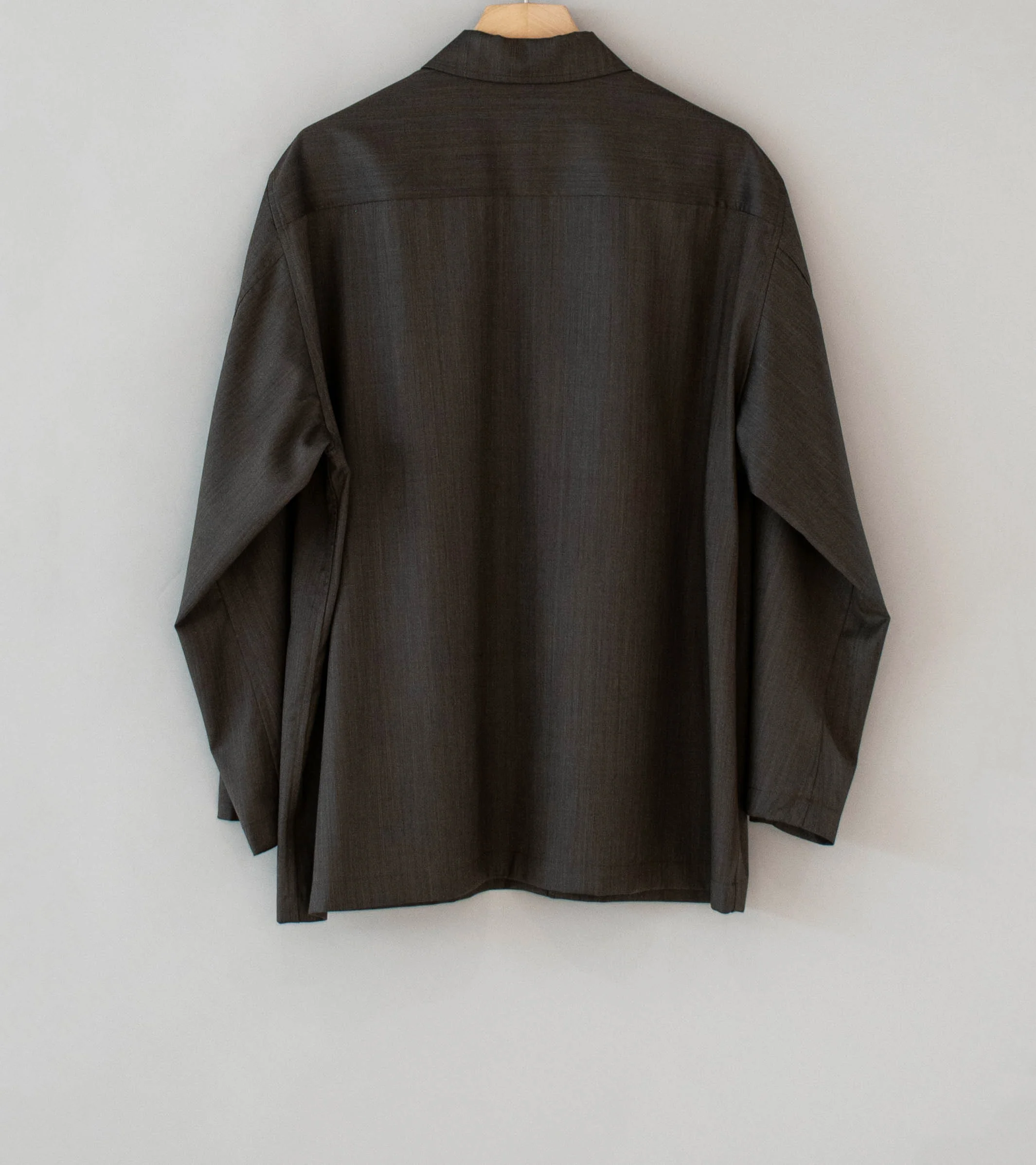 Gajiroc 'Wool Silk Three Pocket Shirt Jacket' (Taupe) - Image 7