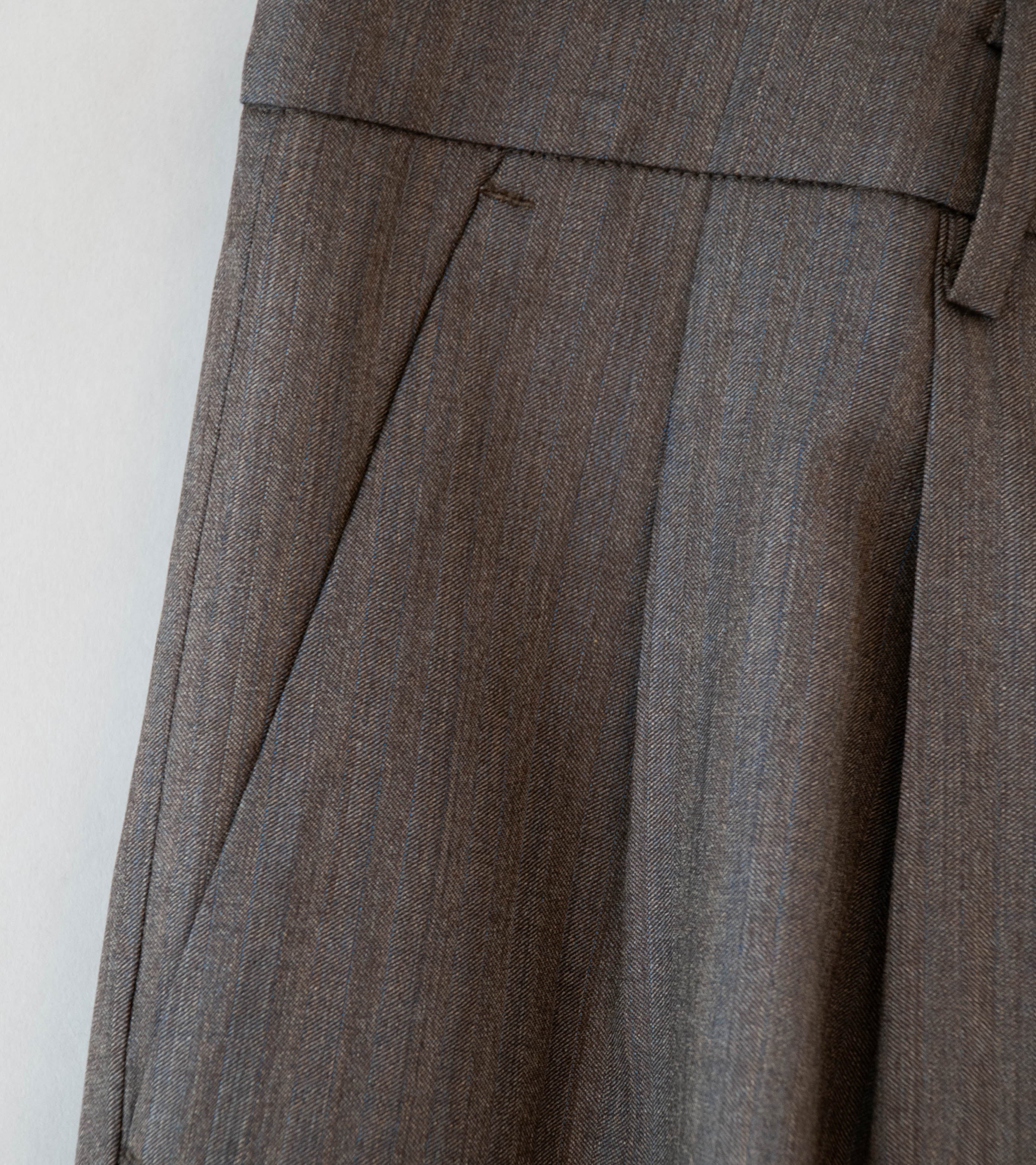 Gajiroc 'Wool Silk Two Pleated Trousers' (Taupe) - Image 3