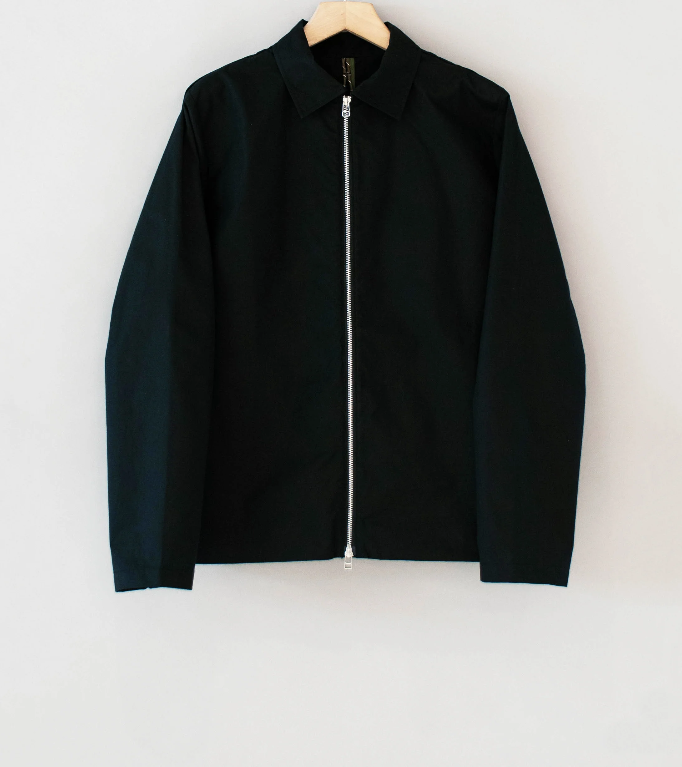GILDA 'Jacket #1' (Black Master Shield)