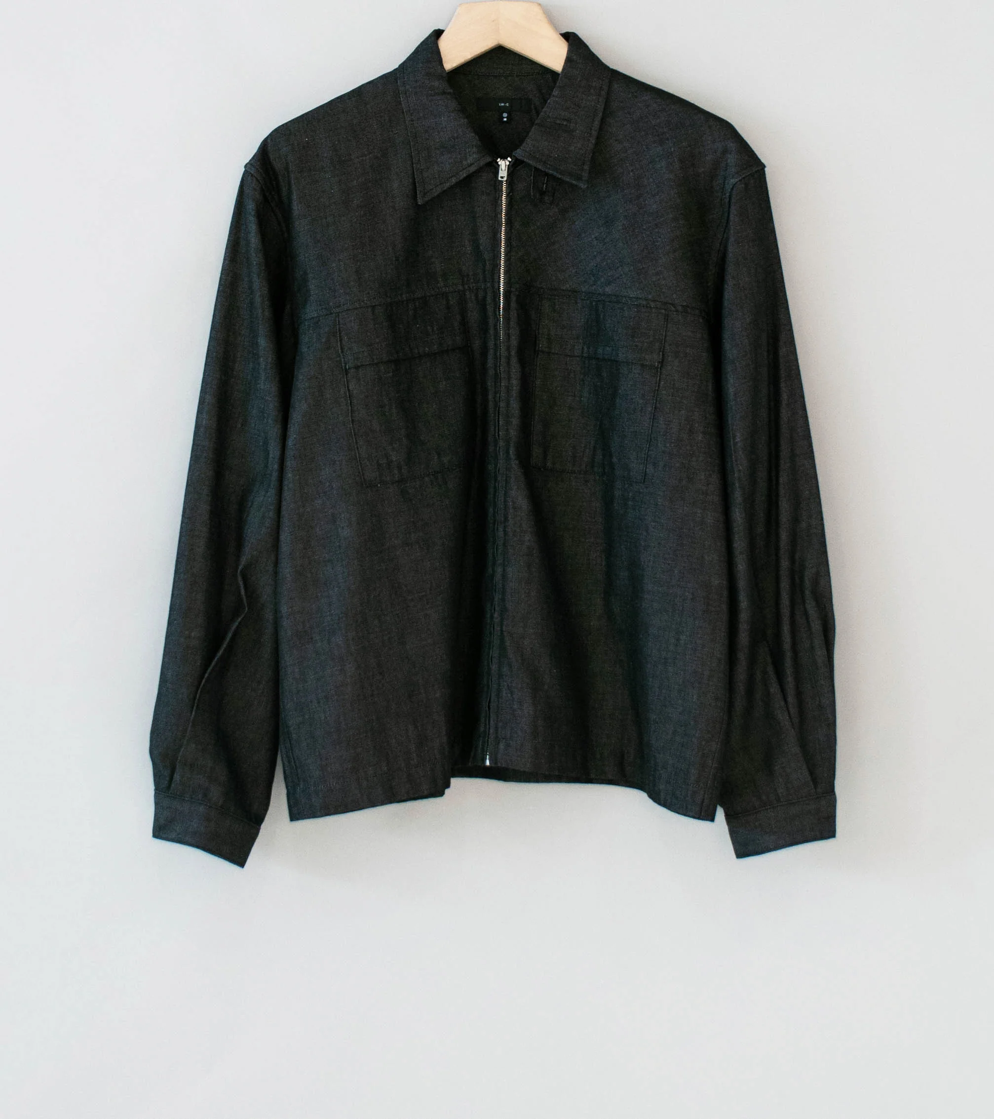 Lady White Co 'Joliet Zip Shirt' (Black Chambray)