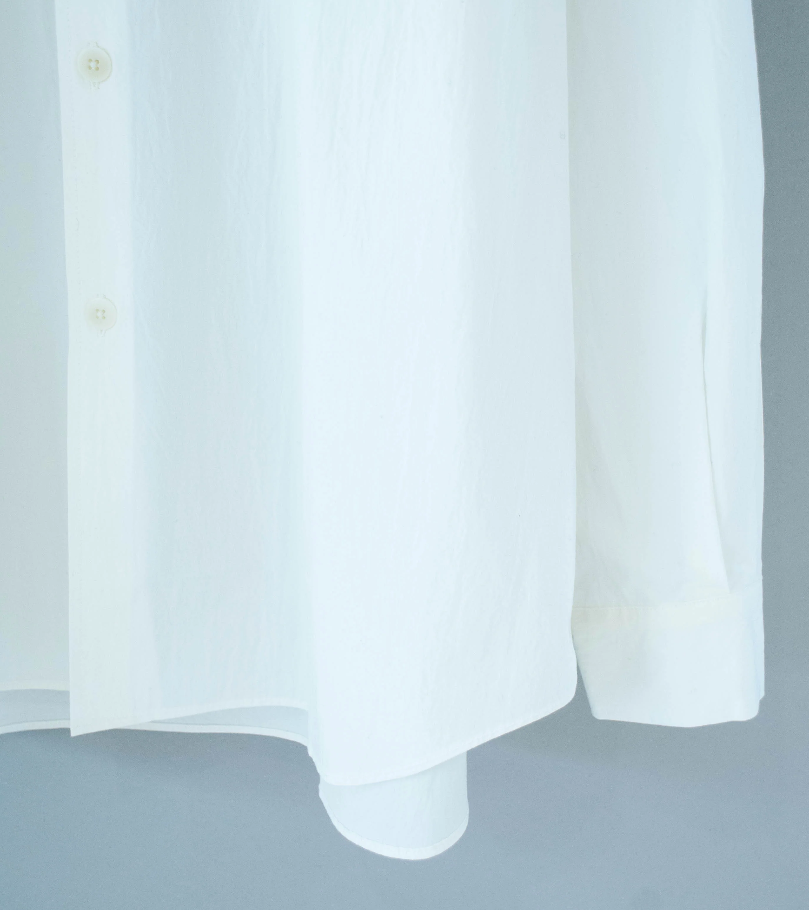 MAN-TLE 'R0 S8 Weather Shirt' (White 160 Crunch) - Image 3