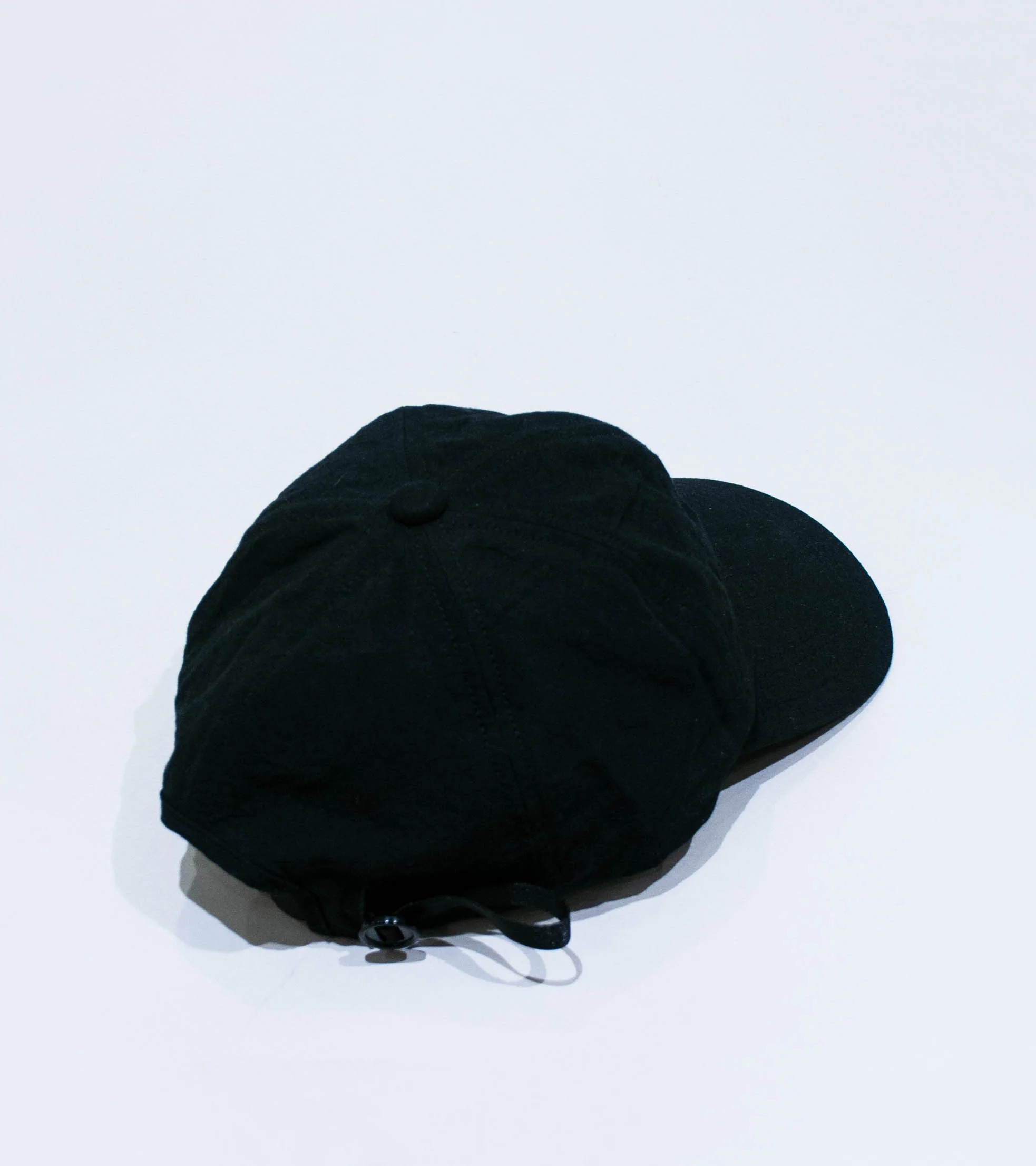 MAN-TLE 'R20 C3 Deep Cap' (Black Linen) - Image 3