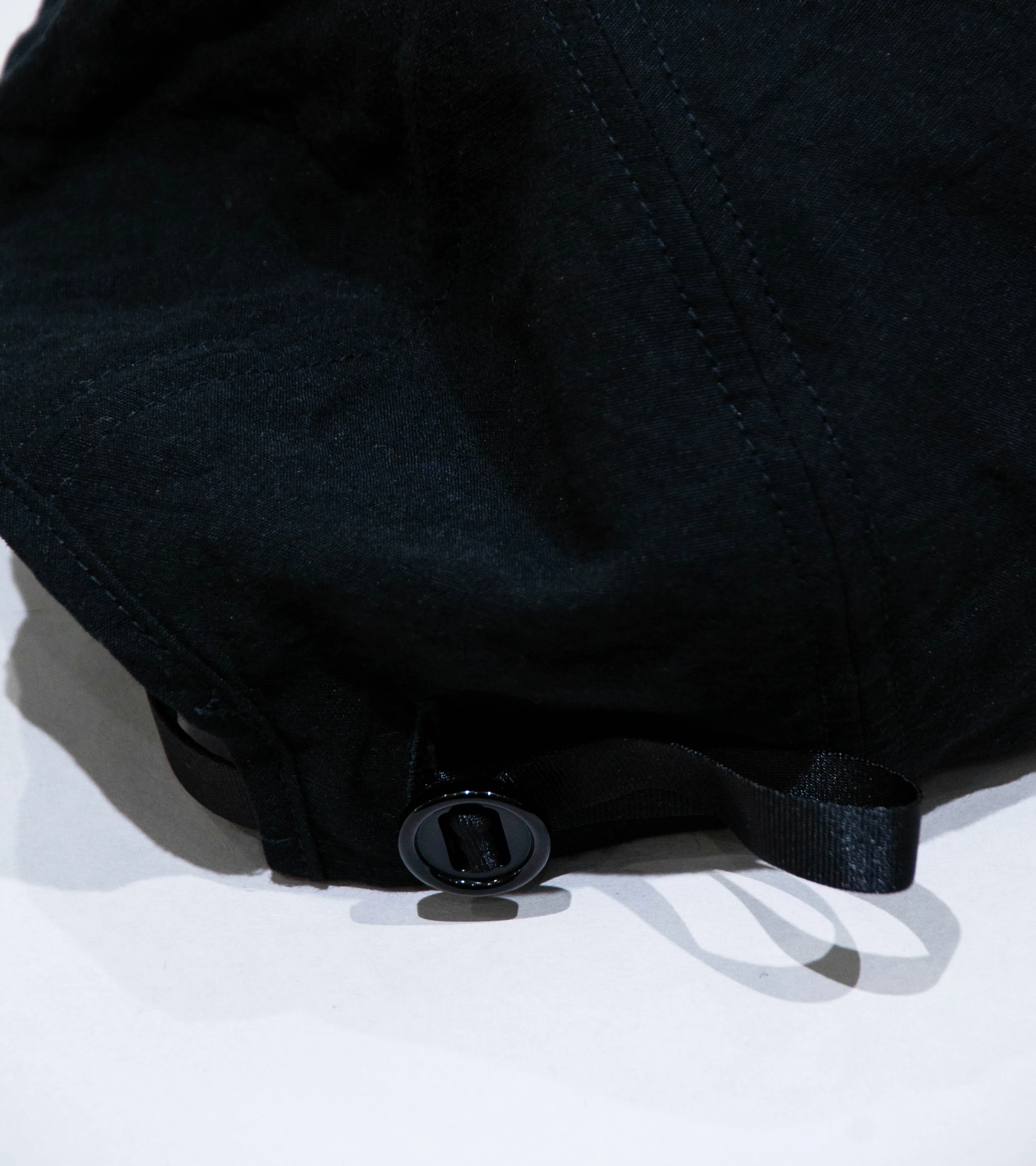 MAN-TLE 'R20 C3 Deep Cap' (Black Linen) - Image 4