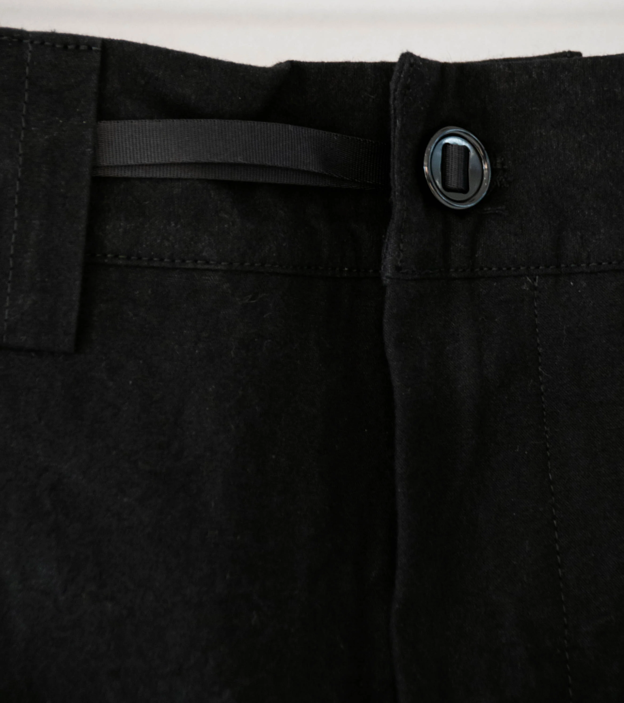MAN-TLE 'R20 P8 Sail Pants' (Black Wax) - Image 3