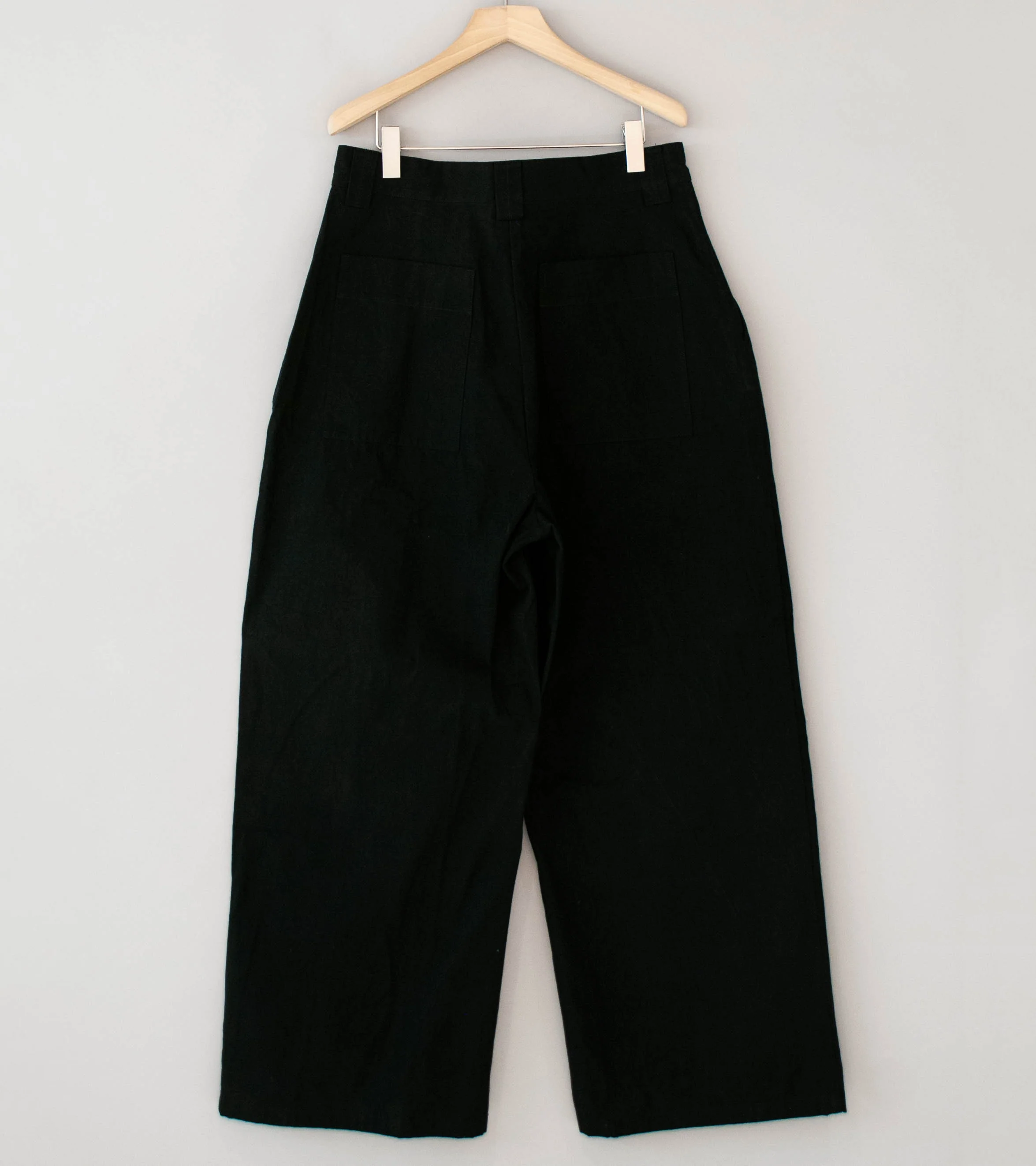 MAN-TLE 'R20 P8 Sail Pants' (Black Wax) - Image 5