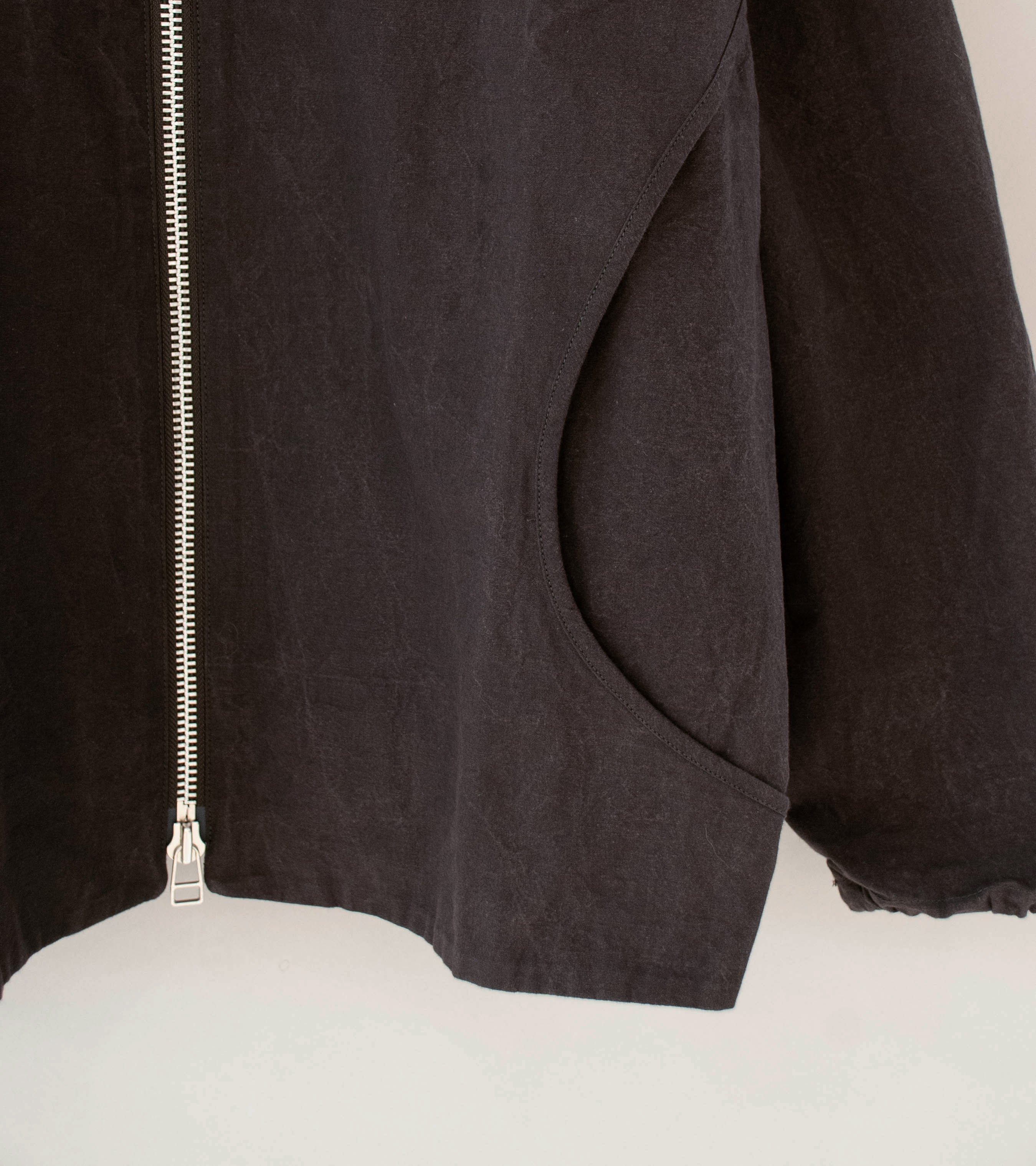 MAN-TLE 'R0 S3 Scoop Shirt' (Earth Wax) - Image 3