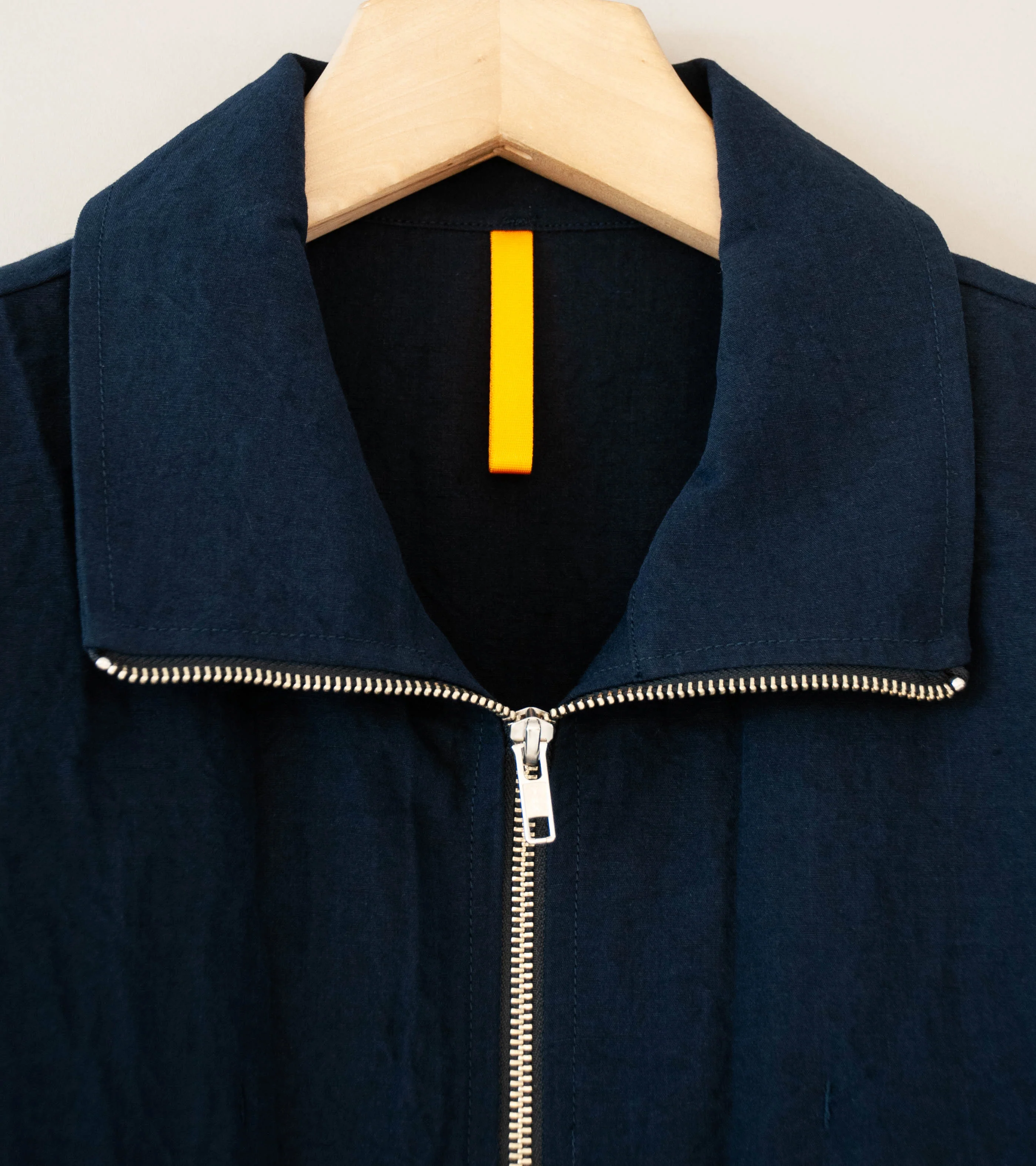 MAN-TLE 'R20 S3 Track Shirt' (Pacific Linen) - Image 5