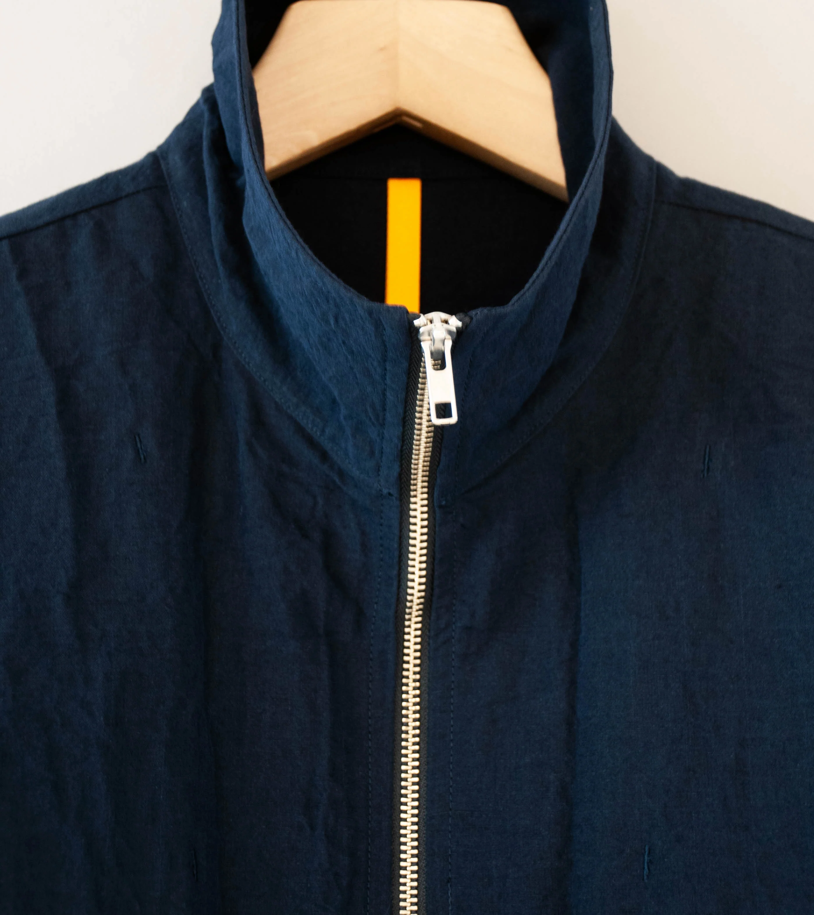 MAN-TLE 'R20 S3 Track Shirt' (Pacific Linen) - Image 6