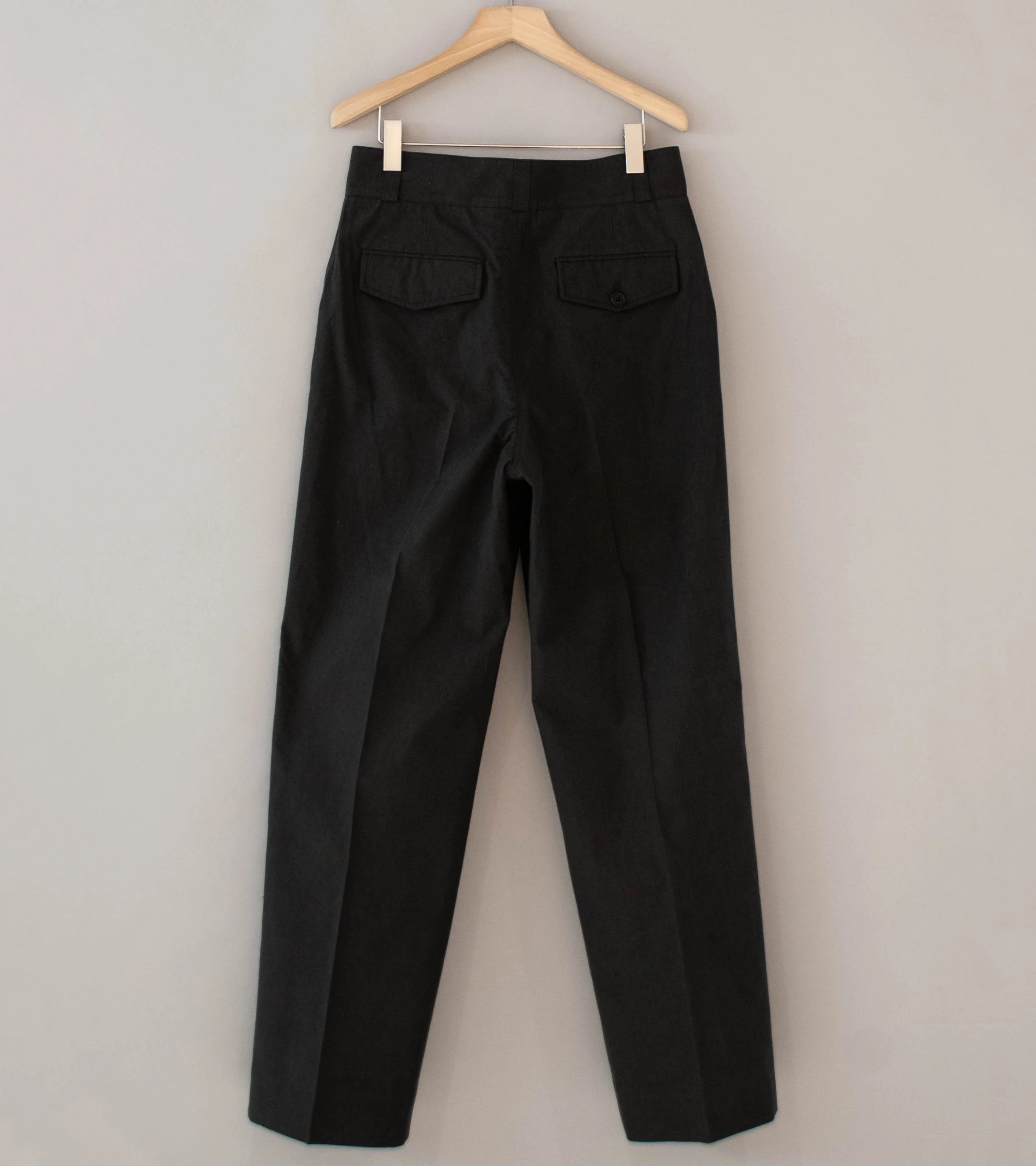 Margaret Howell 'Jet Pocket Trousers' (Earth Dry Plain Weave Cotton) - Image 4