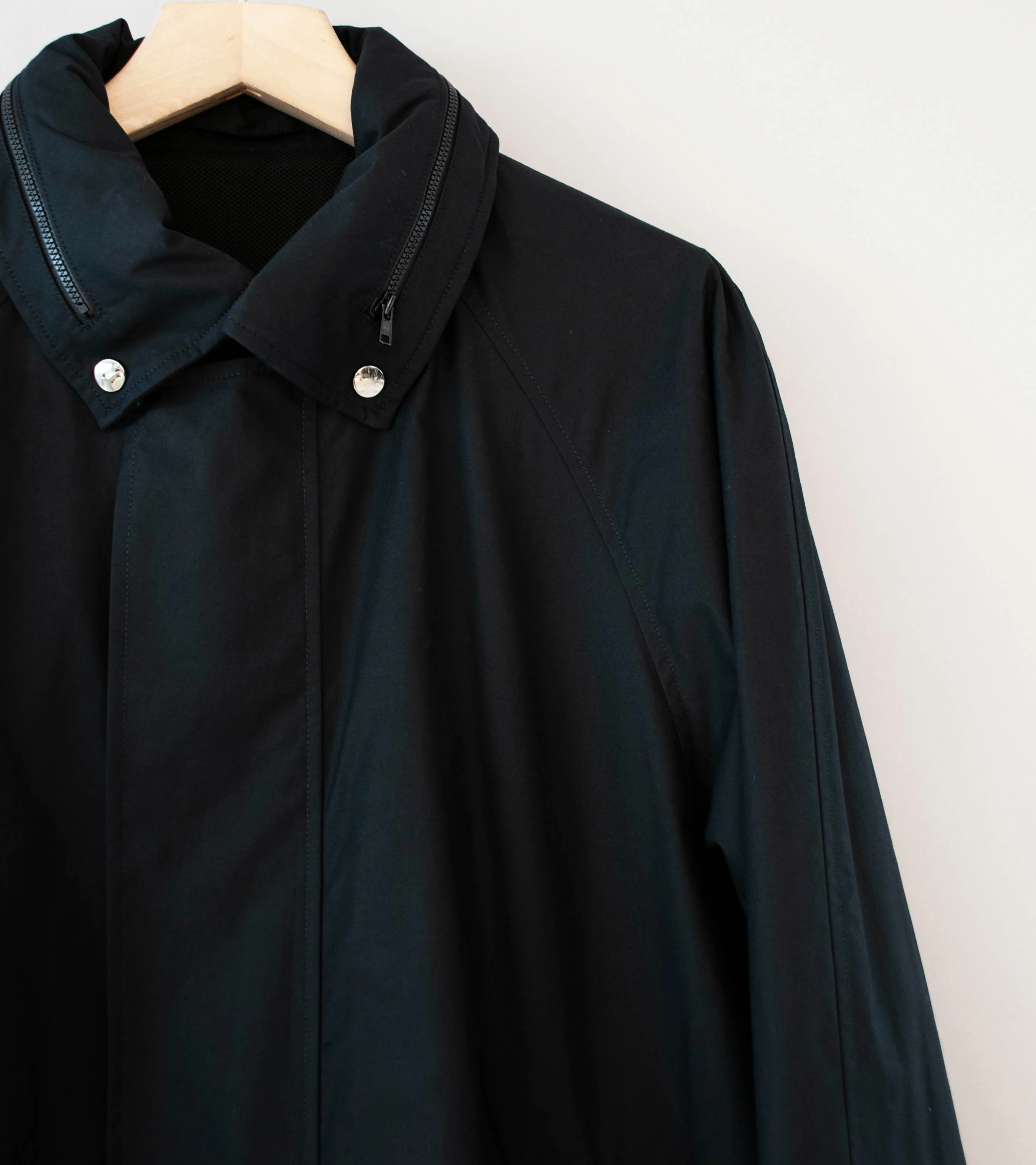 Margaret Howell 'Lightweight Mac' (Black Ventile Dry Cotton Poplin) - Image 4