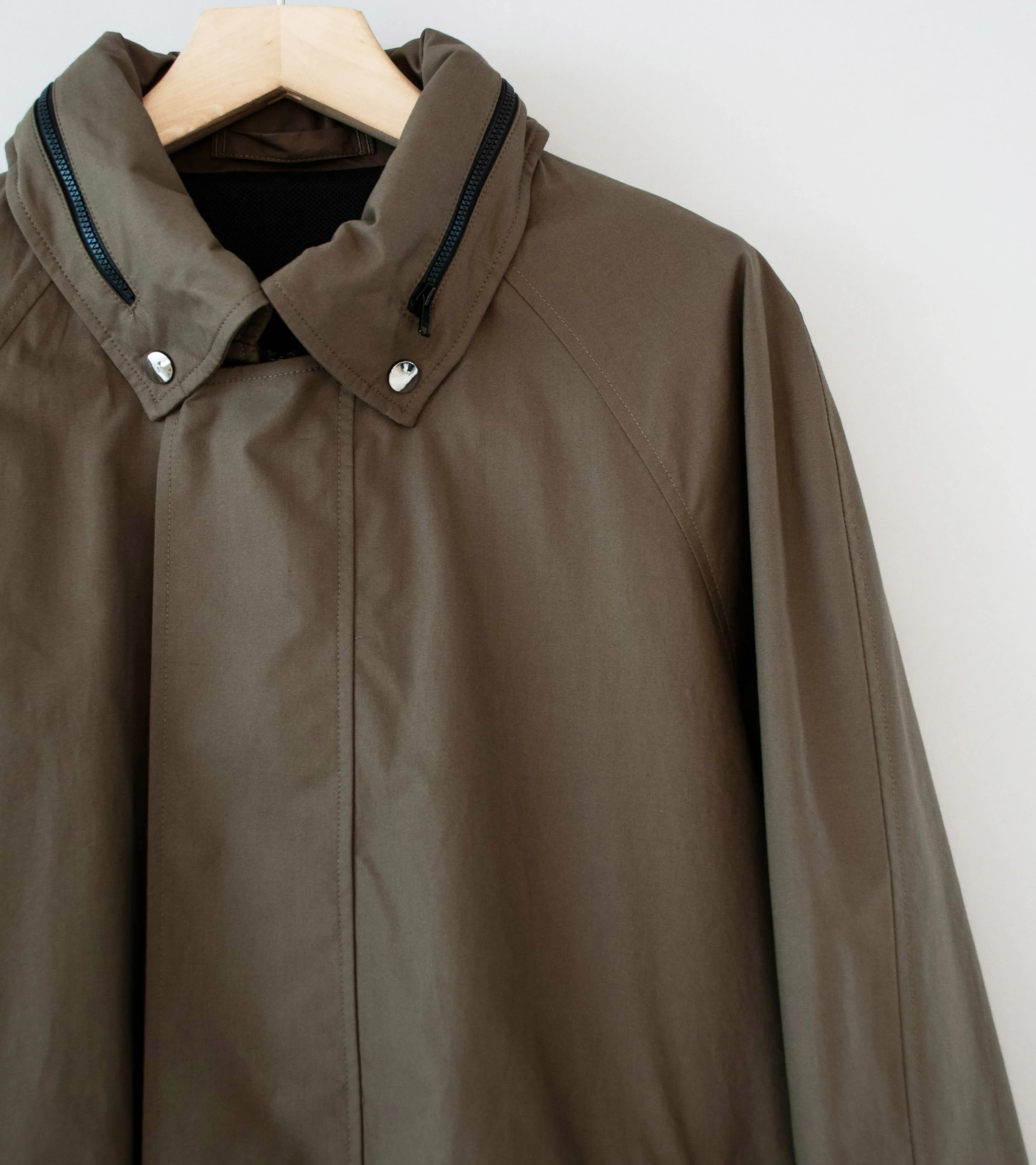 Margaret Howell 'Lightweight Mac' (Khaki Ventile Dry Cotton Poplin) - Image 4
