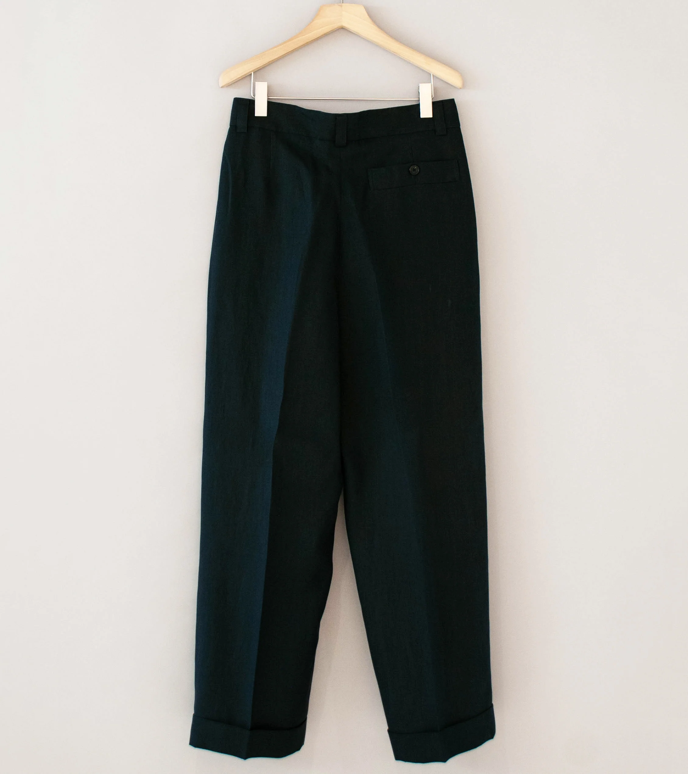 Margaret Howell 'Stitch Pleat Trousers' (Ink Dry Linen Plainweave) - Image 5