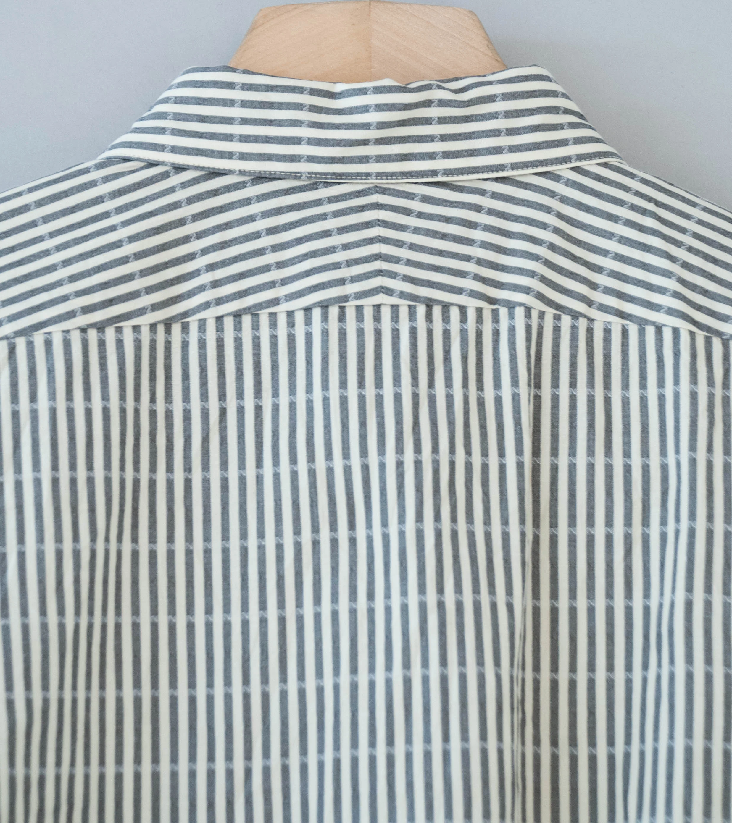 Niceness 'CLEMENT Dobby Stripe Regular Collar Dress Shirt' (Gray) - Image 7