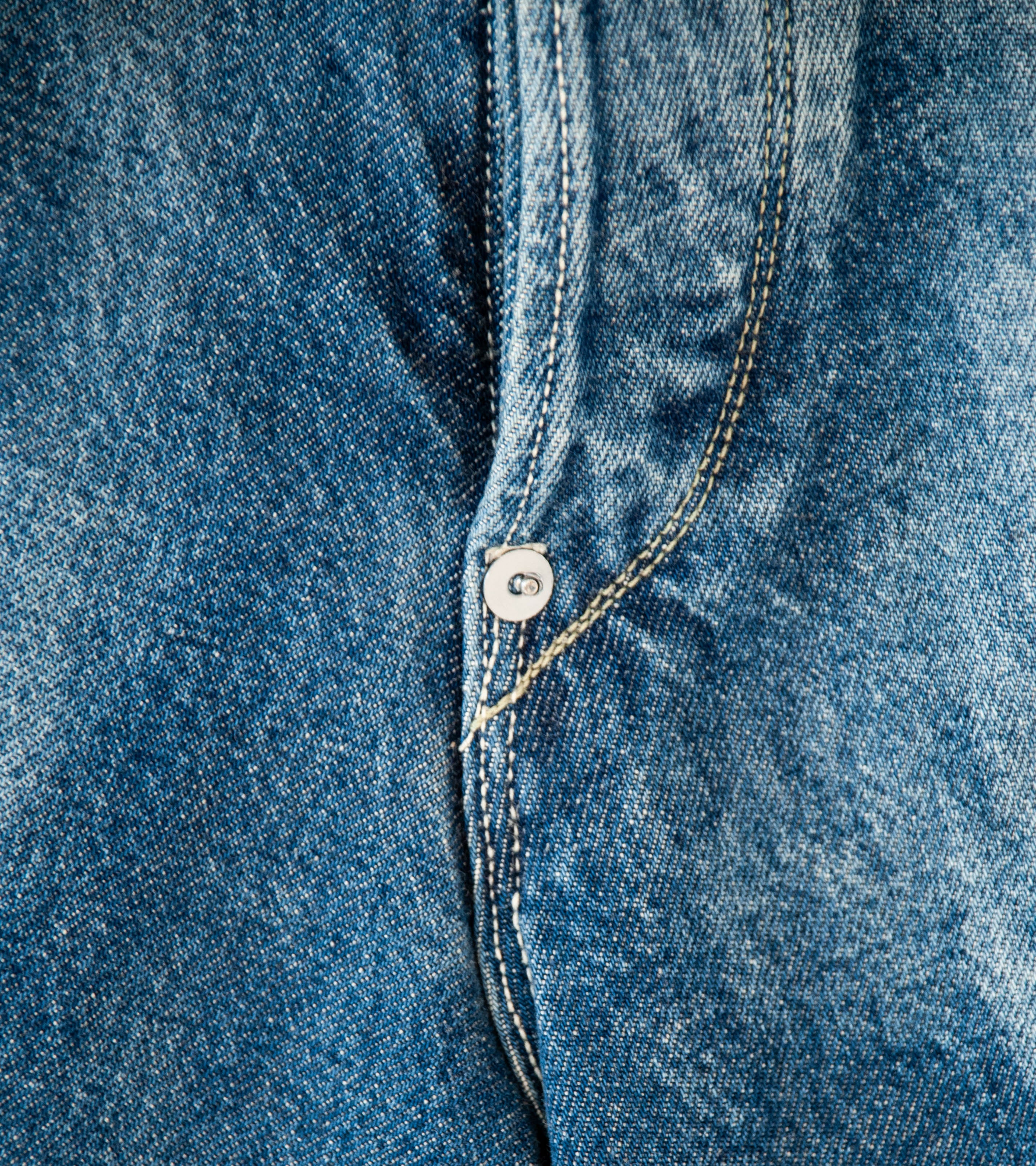 Niceness 'D.SHARKY Distressed Denim Twist Jeans' (Indigo) - Image 4
