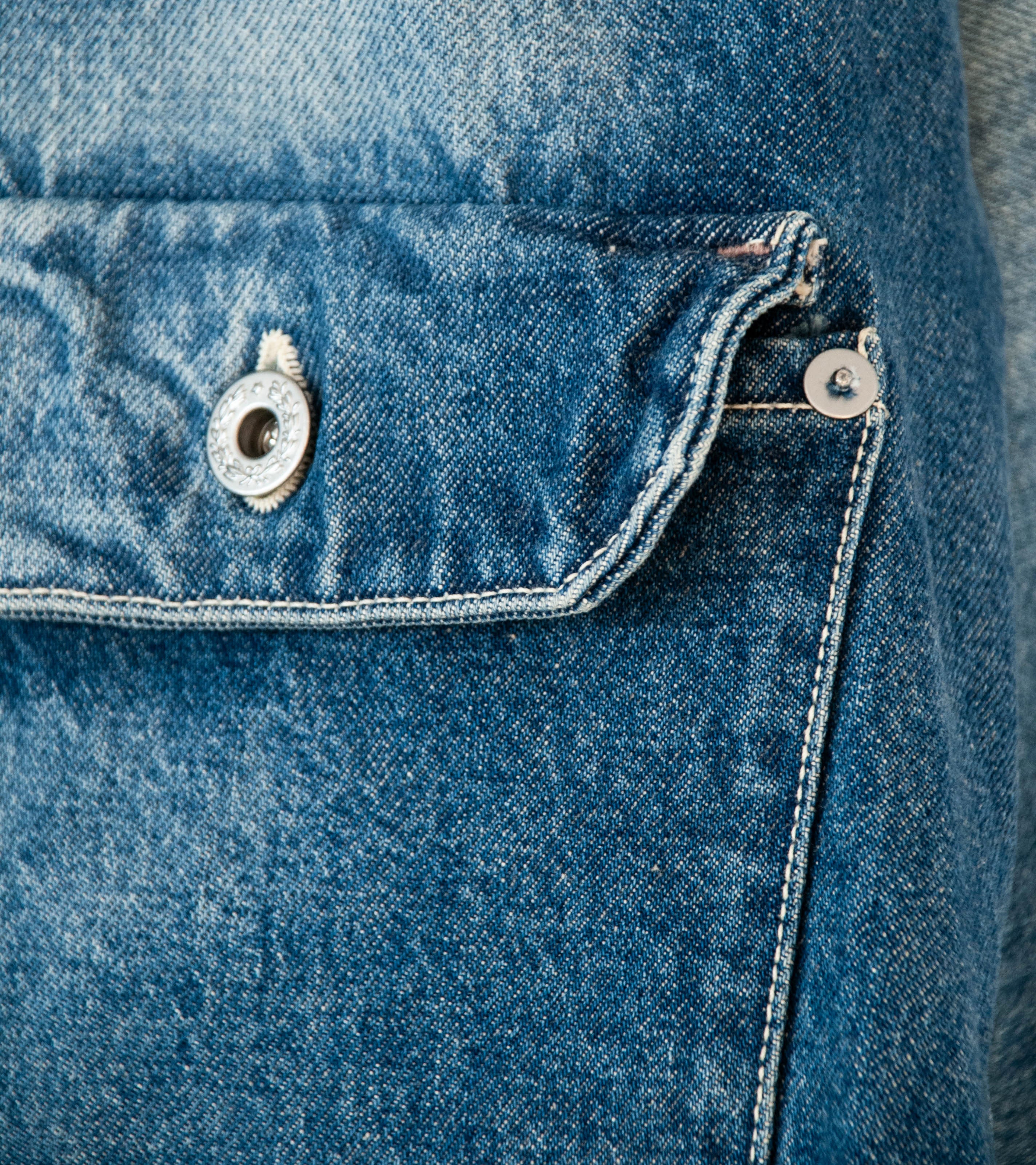 Niceness 'D.THORNHILL Distressed Denim Trucker Jacket' (Indigo) - Image 4