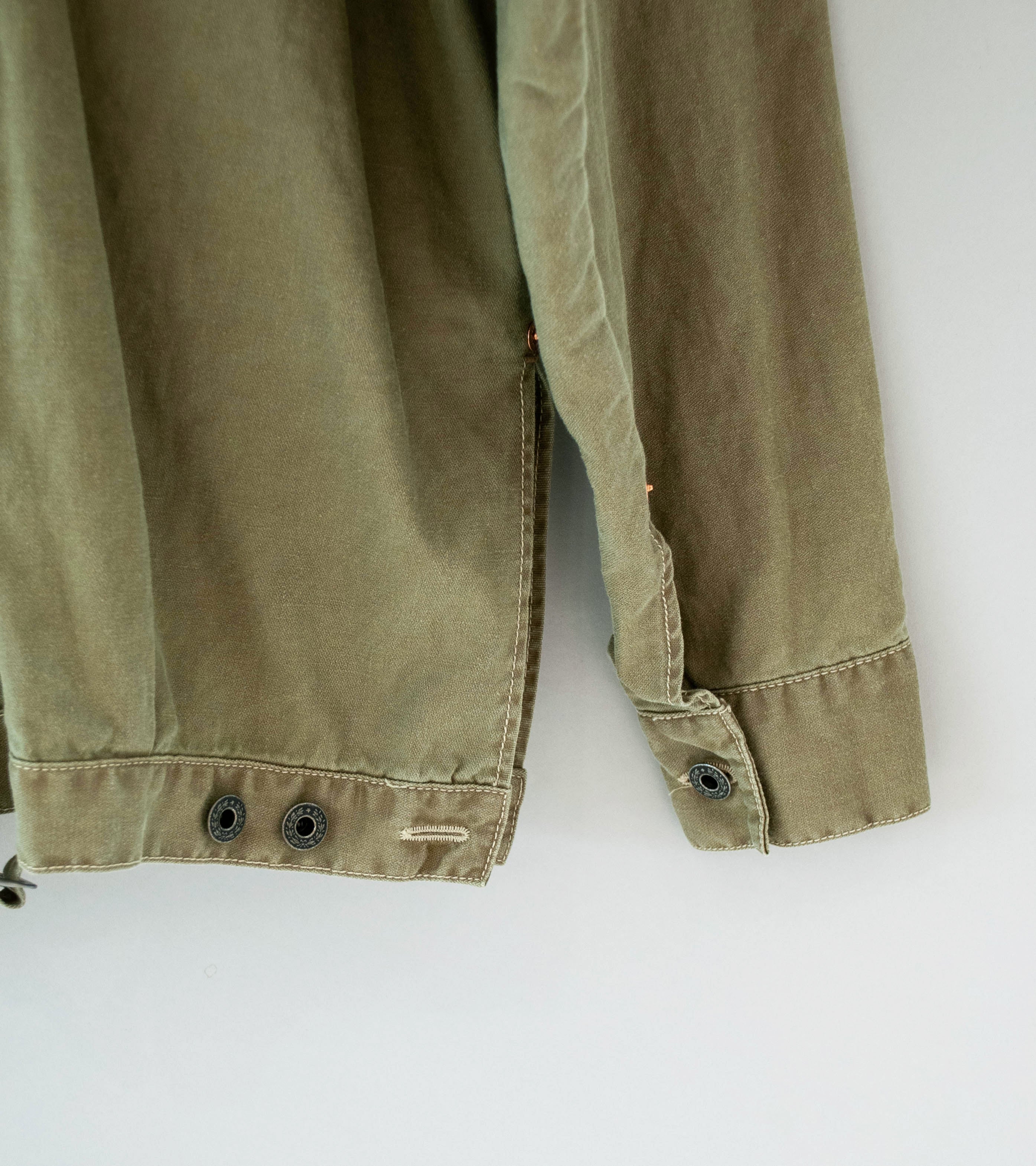 Niceness 'H.THORNHILL Vintage Treated Herringbone Trucker Jacket' (Khaki) - Image 11