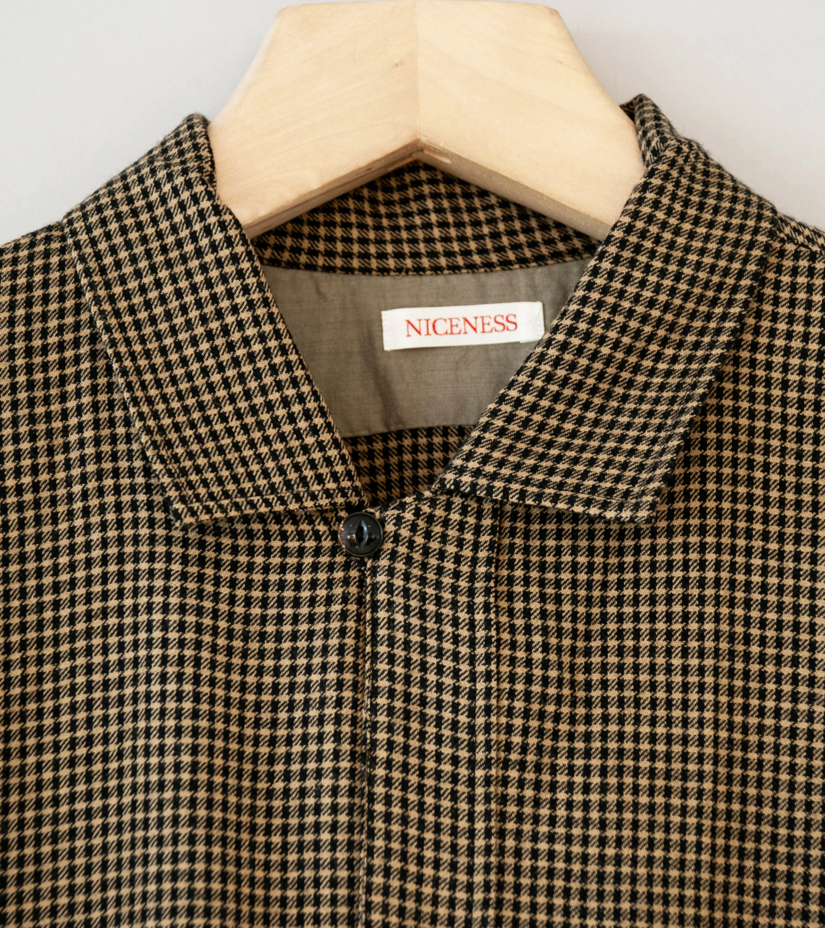 Niceness 'S.COIL Super 140's Open Collar Dress Shirt' (Khaki) - Image 5