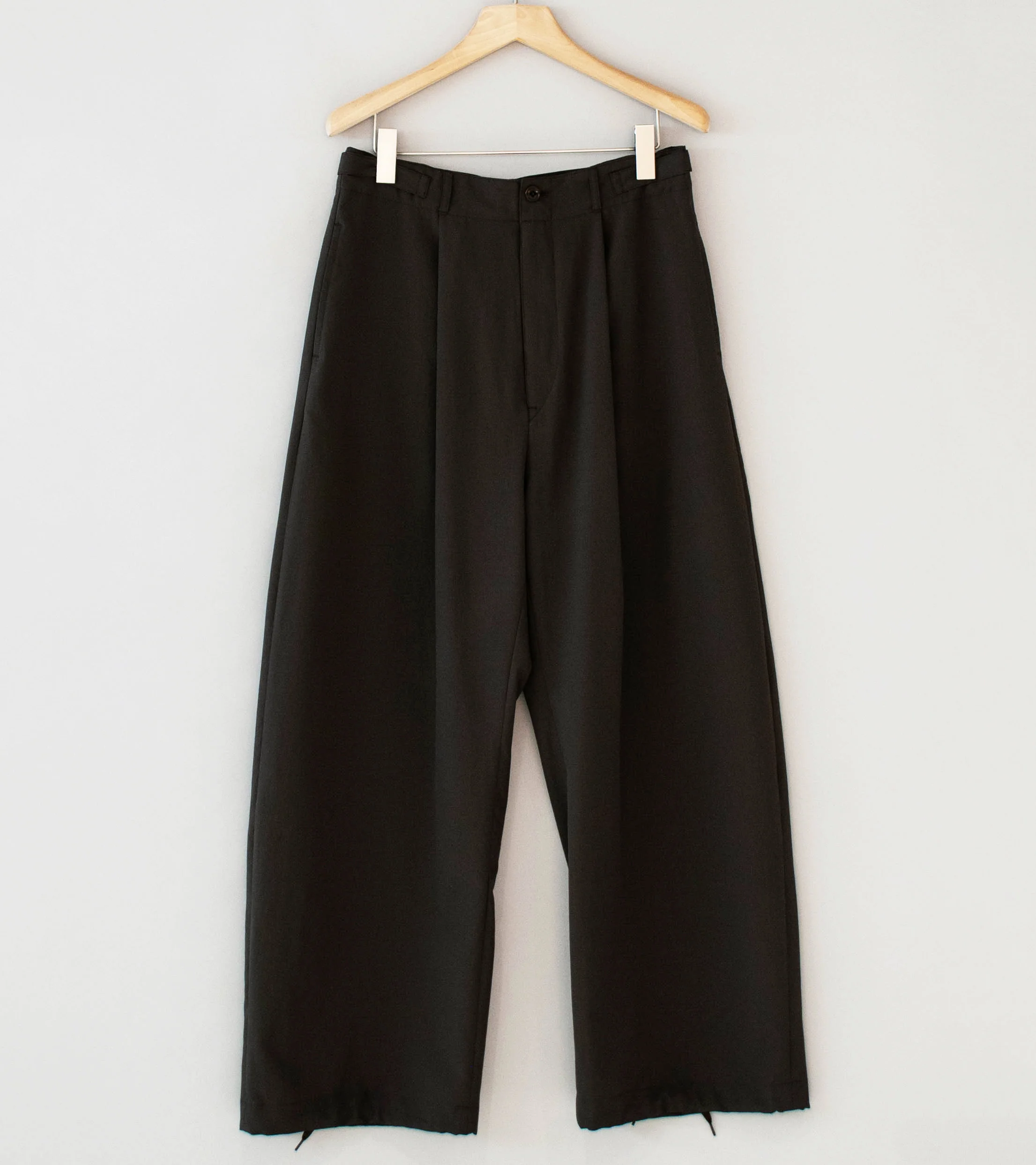 Product Twelve 'Ventilation Trousers' (Brown)