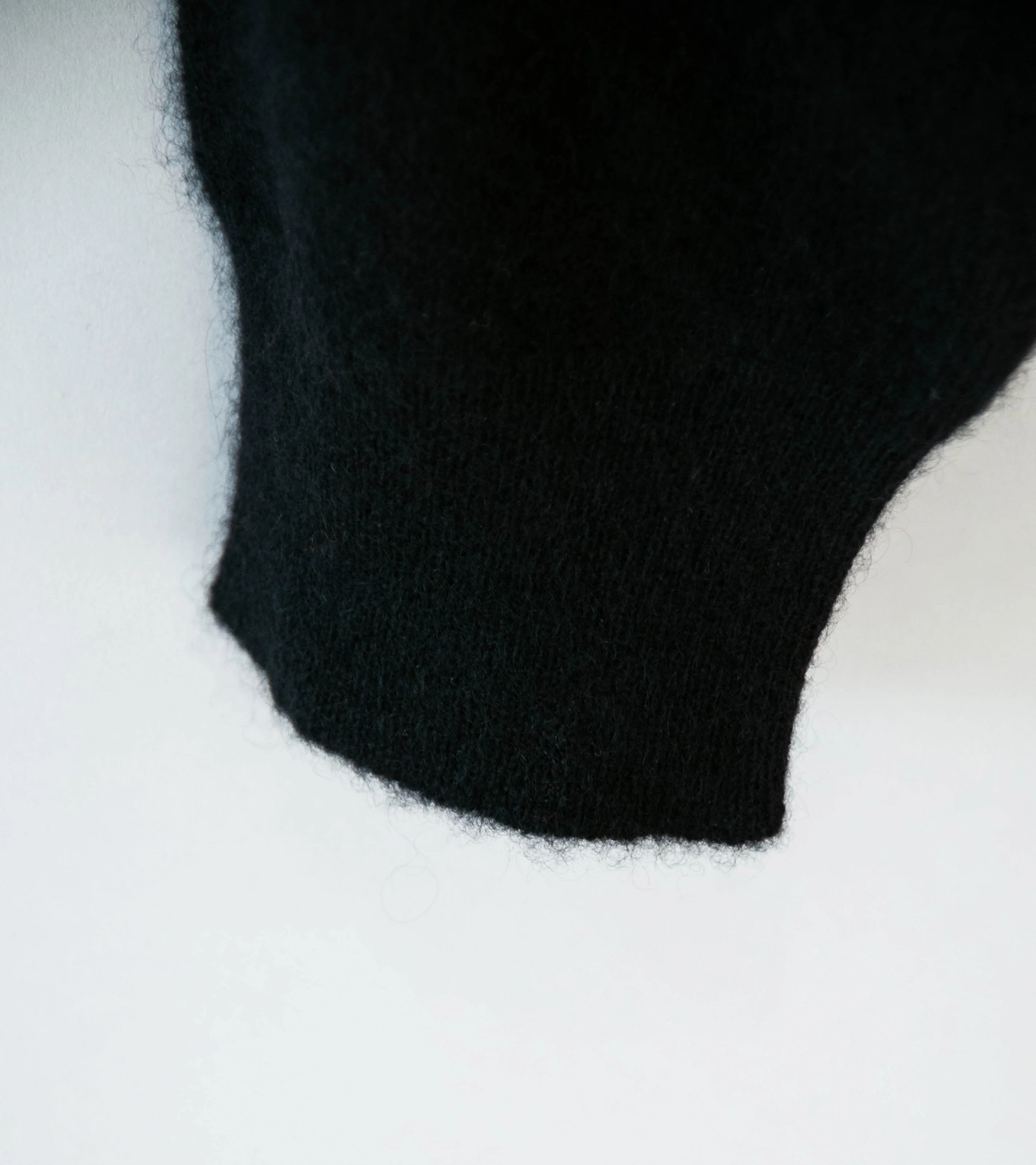 Stein 'Pure Cashmere Knit Half Zip LS' (Black) - Image 4