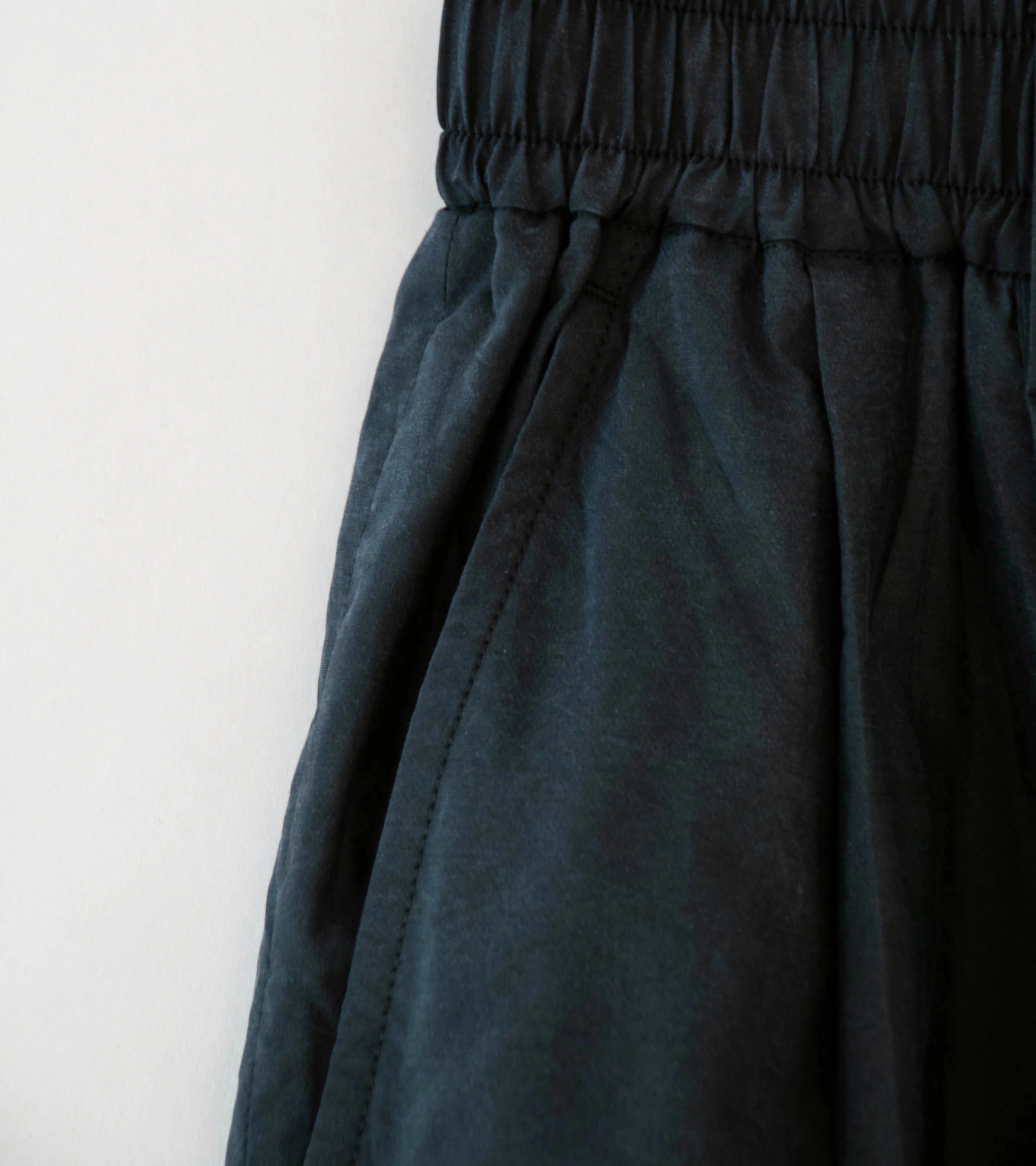 Stein 'Silk Nylon Easy Short Trousers' (Black) - Image 3