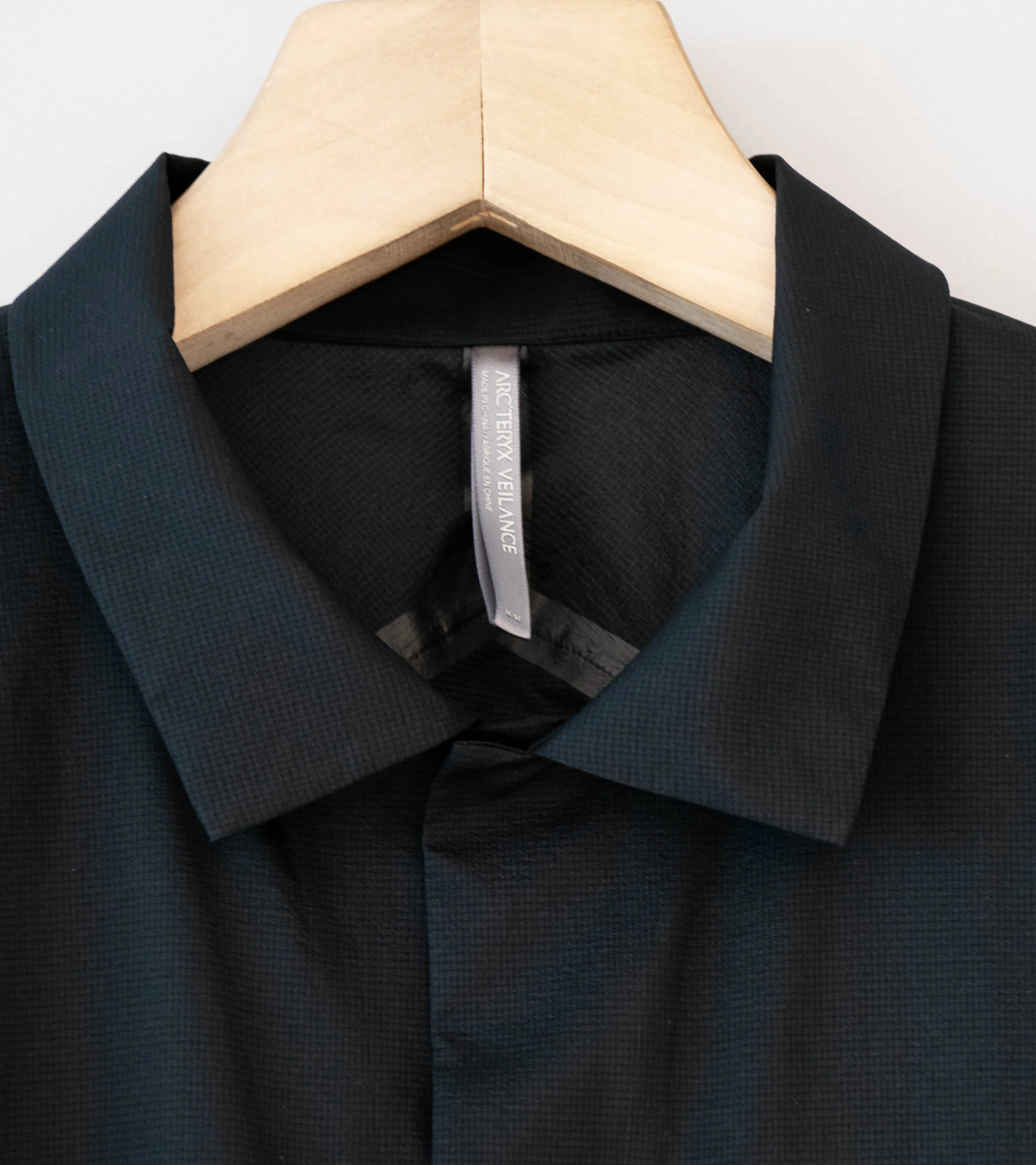 Veilance 'Demlo SS Shirt' (Black) - Image 4