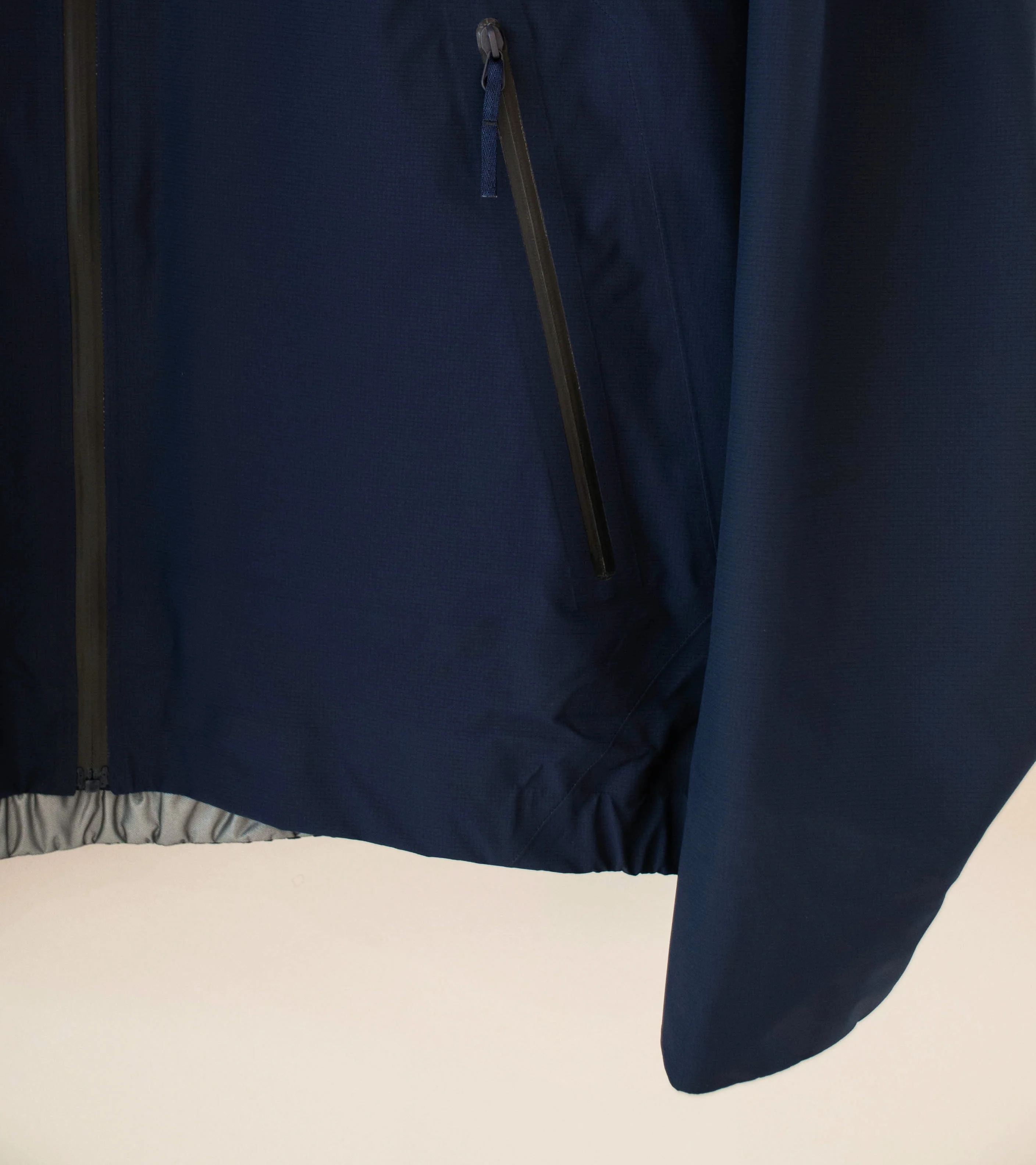 Veilance 'Secant SL Jacket' (Passport) - Image 3