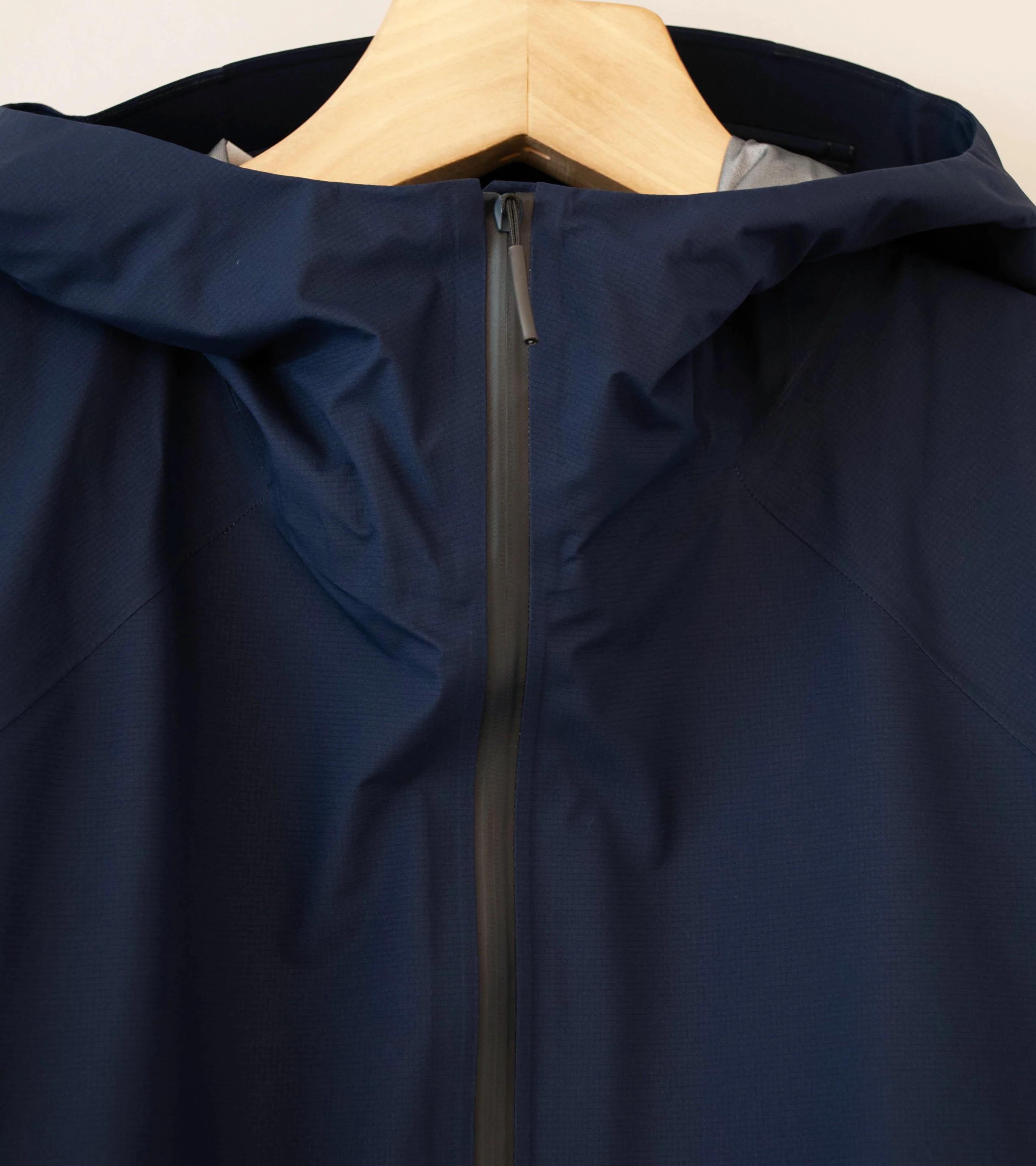 Veilance 'Secant SL Jacket' (Passport) - Image 6