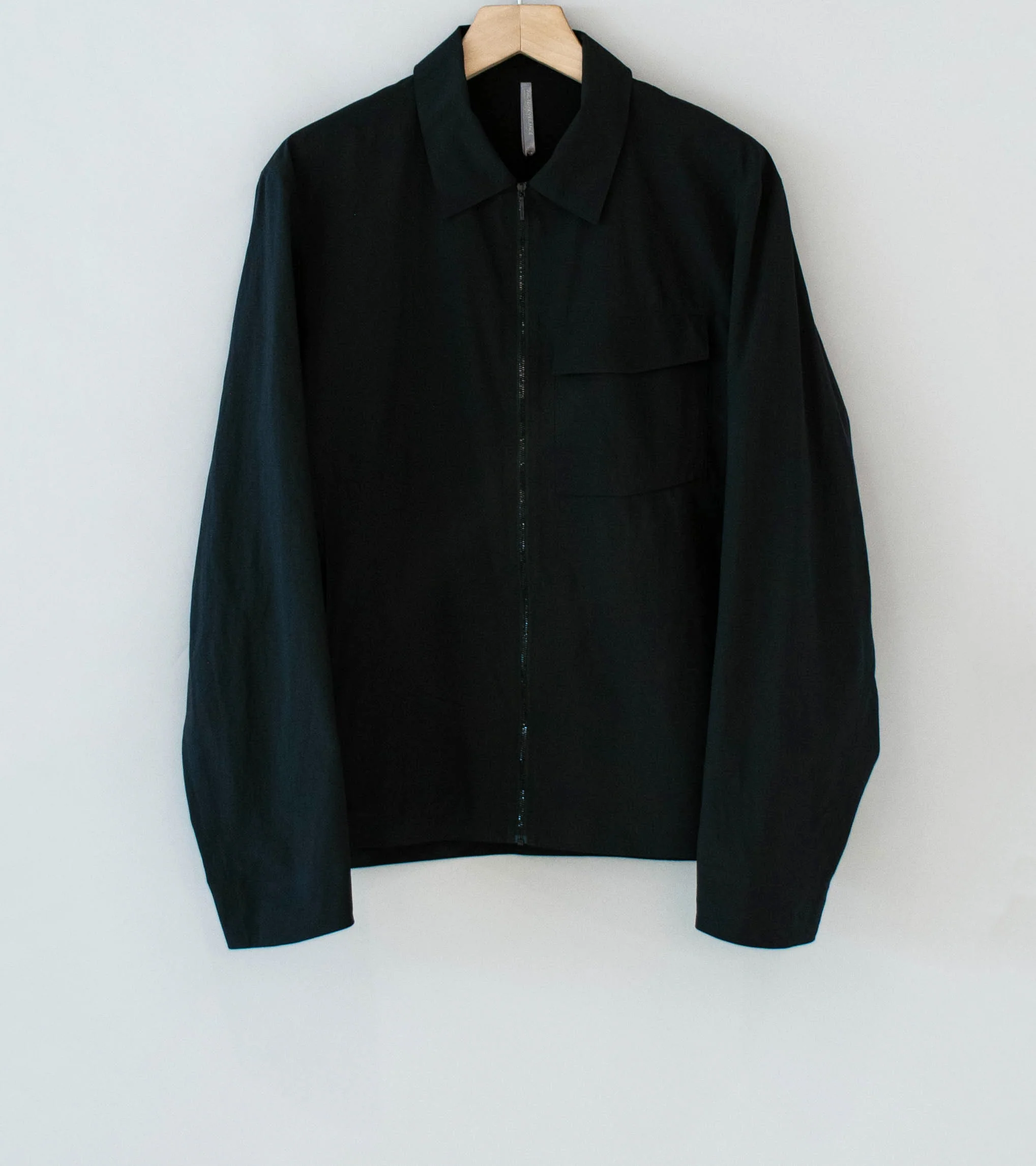 Veilance 'Spere SL Jacket' (Black)