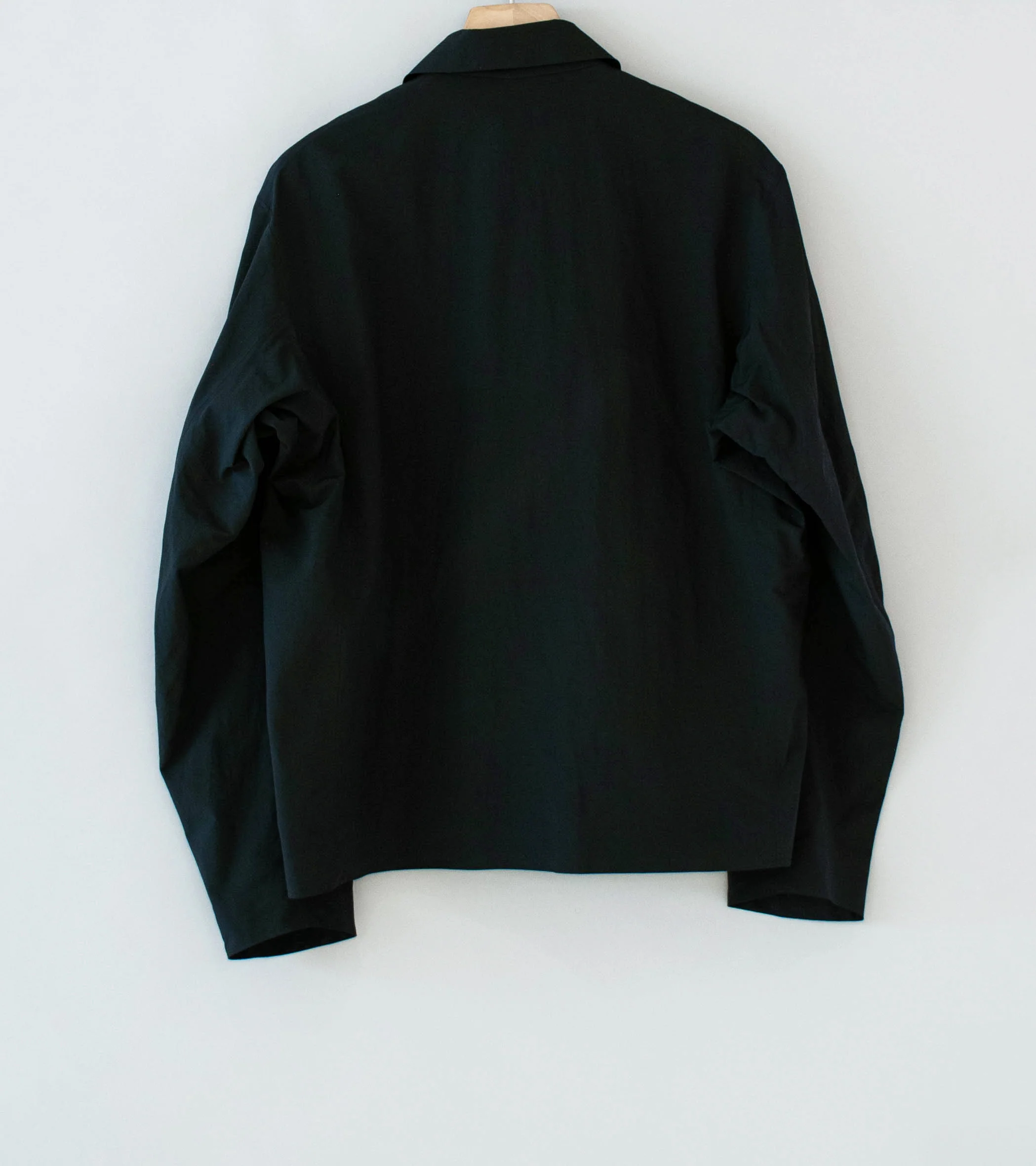 Veilance 'Spere SL Jacket' (Black) - Image 7