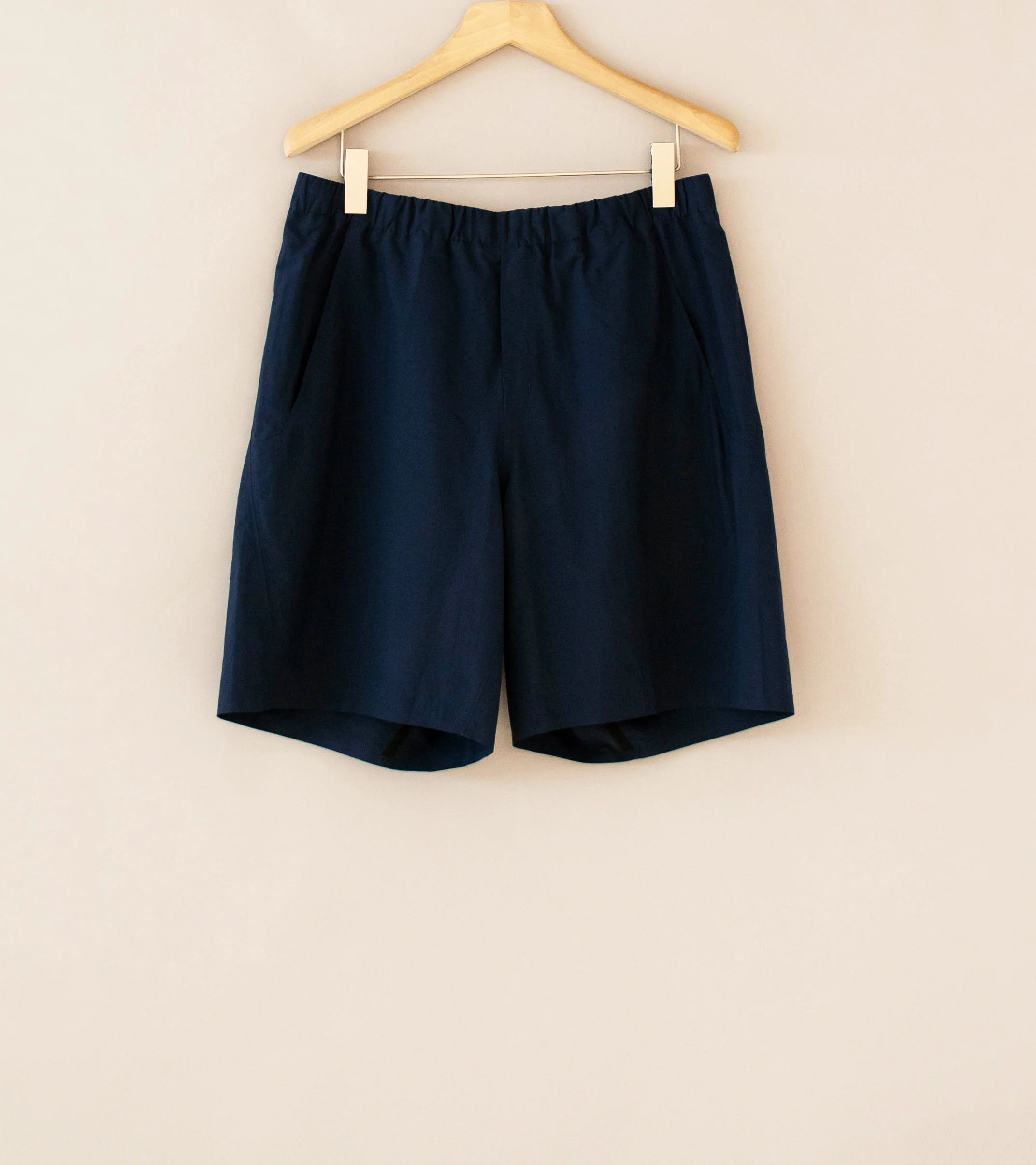 Veilance 'Spere SL Short' (Passport)